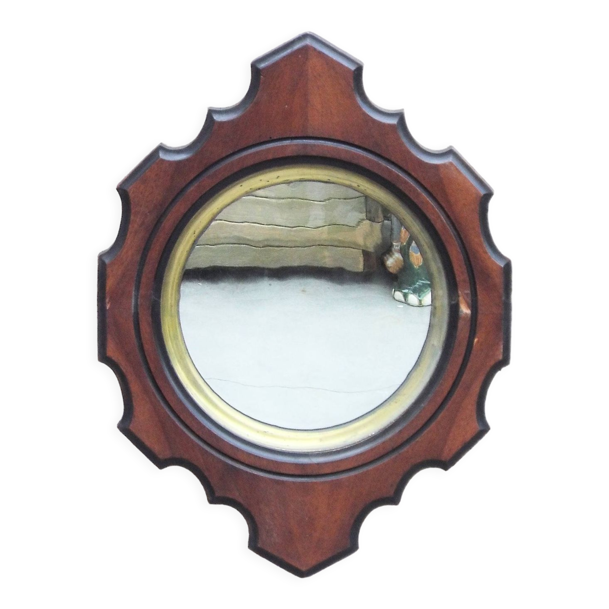 Round mirror