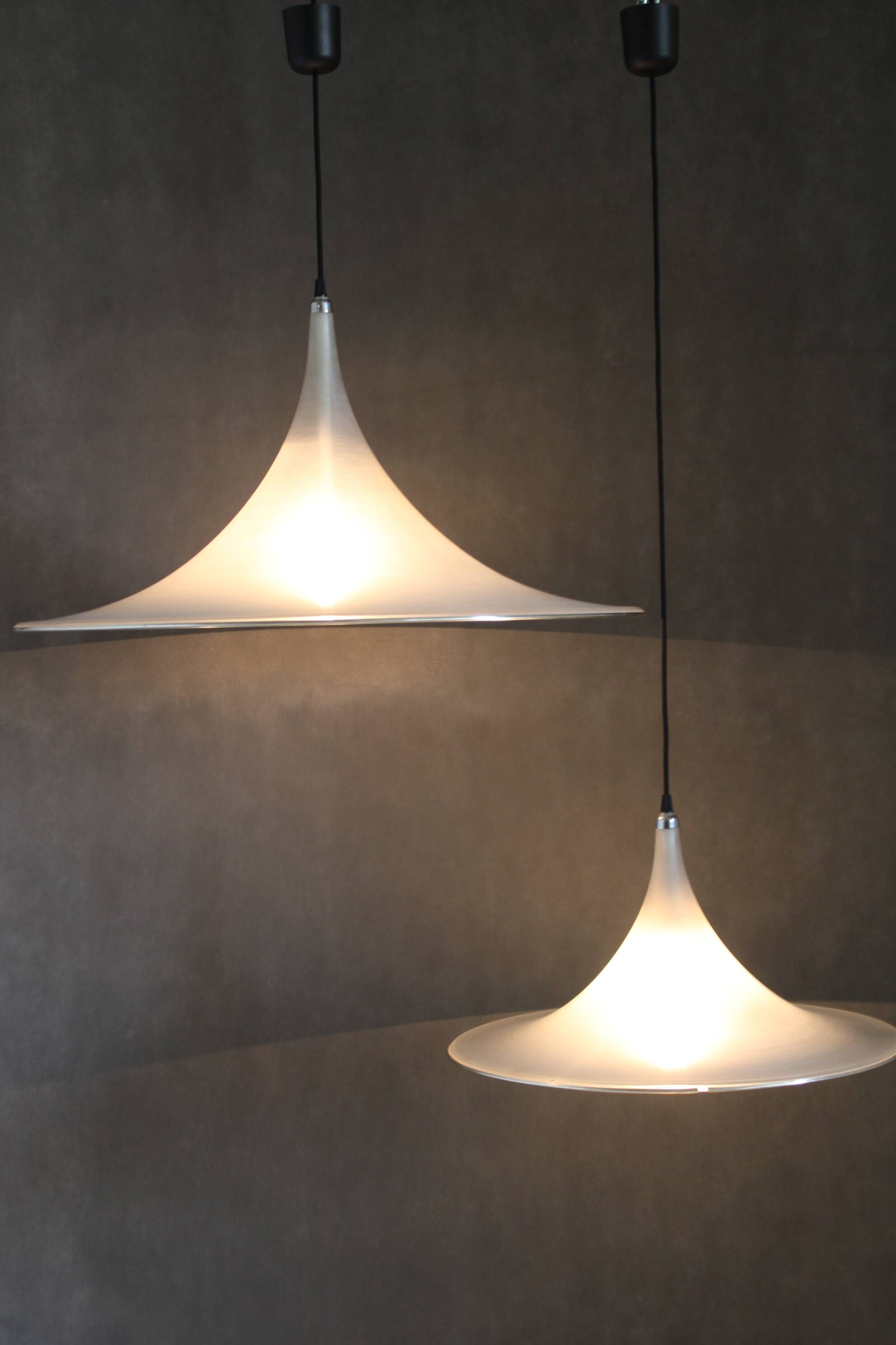 1970s Pair of Guzzini "Trumpet" Pendant Lamps by Meblo , Italy