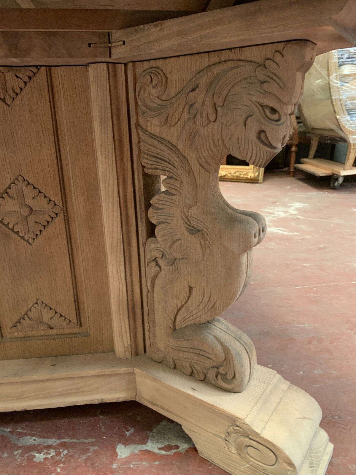 Renaissance style table in solid oak, 20th century