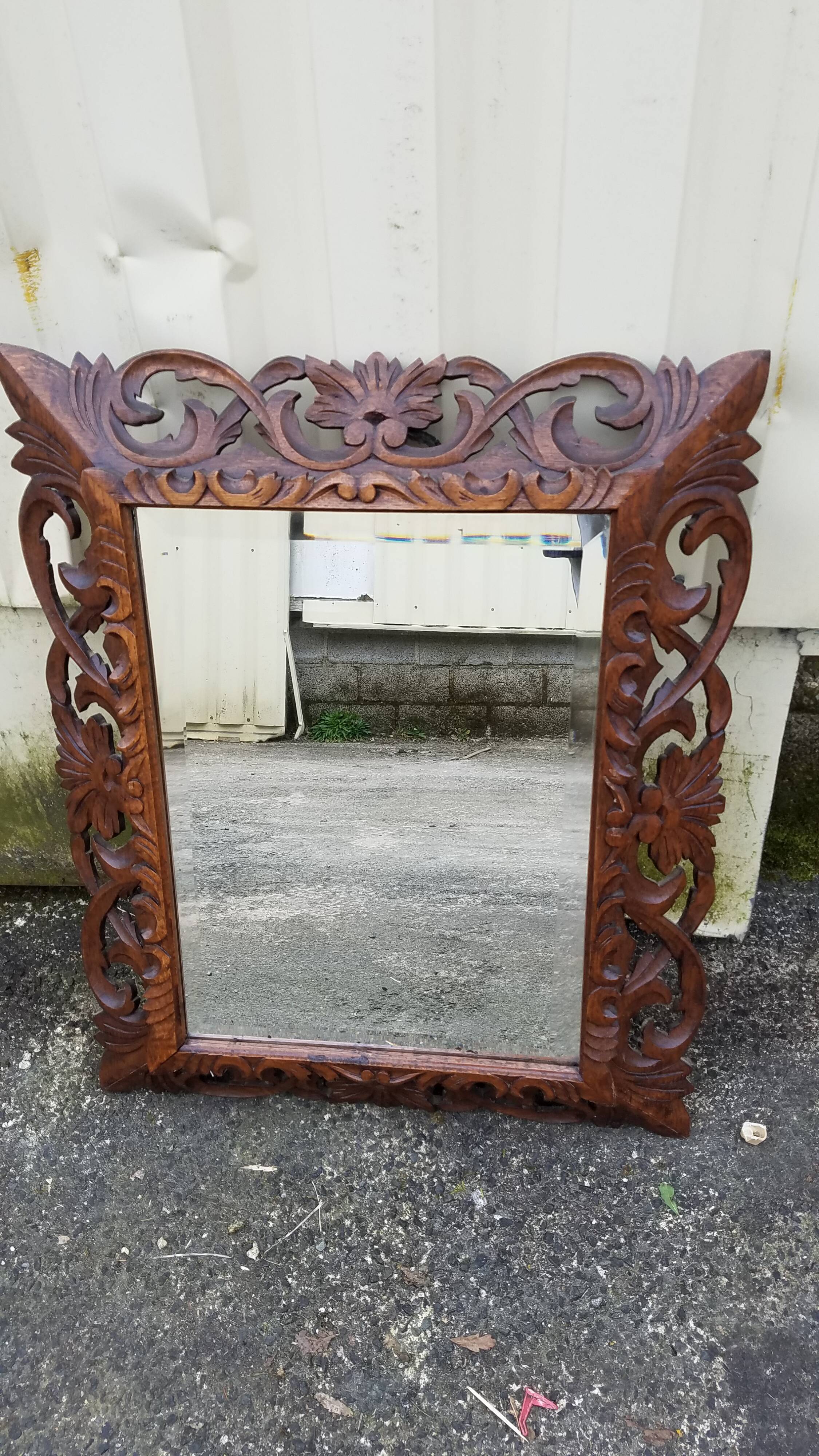 Mirror bevelled wooden frame - 93x75cm