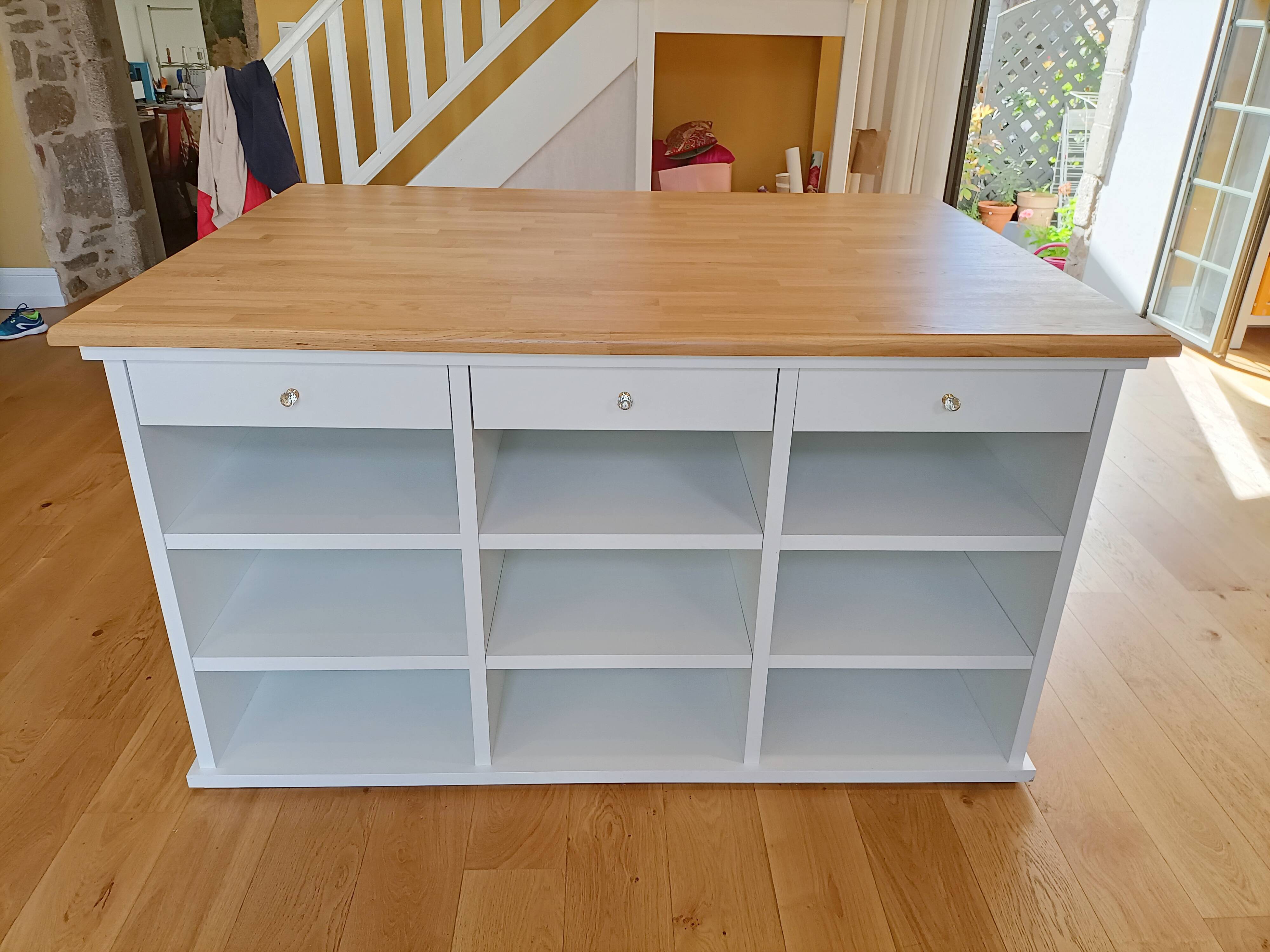 Countertop furniture