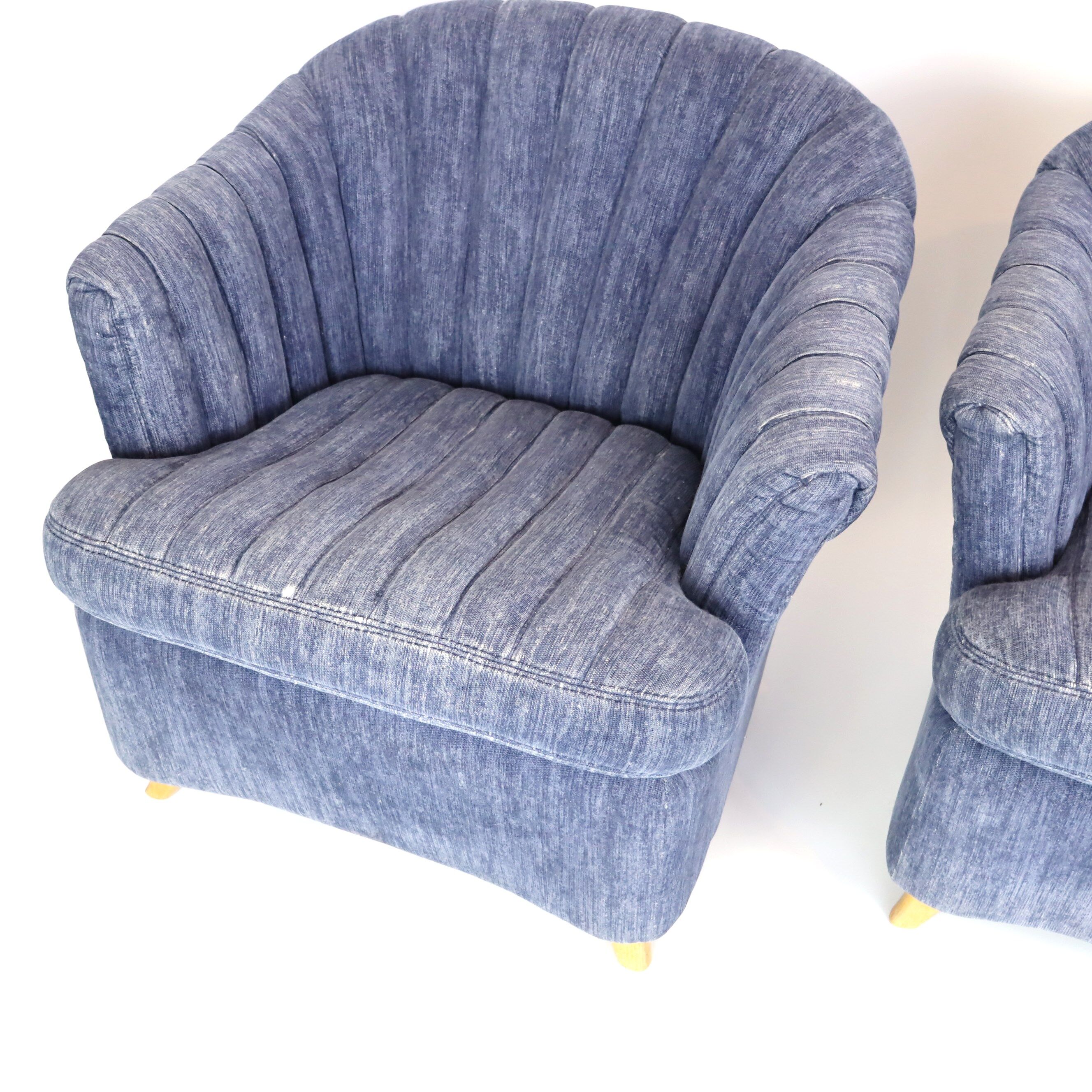 Pair of velvet armchairs "dux"