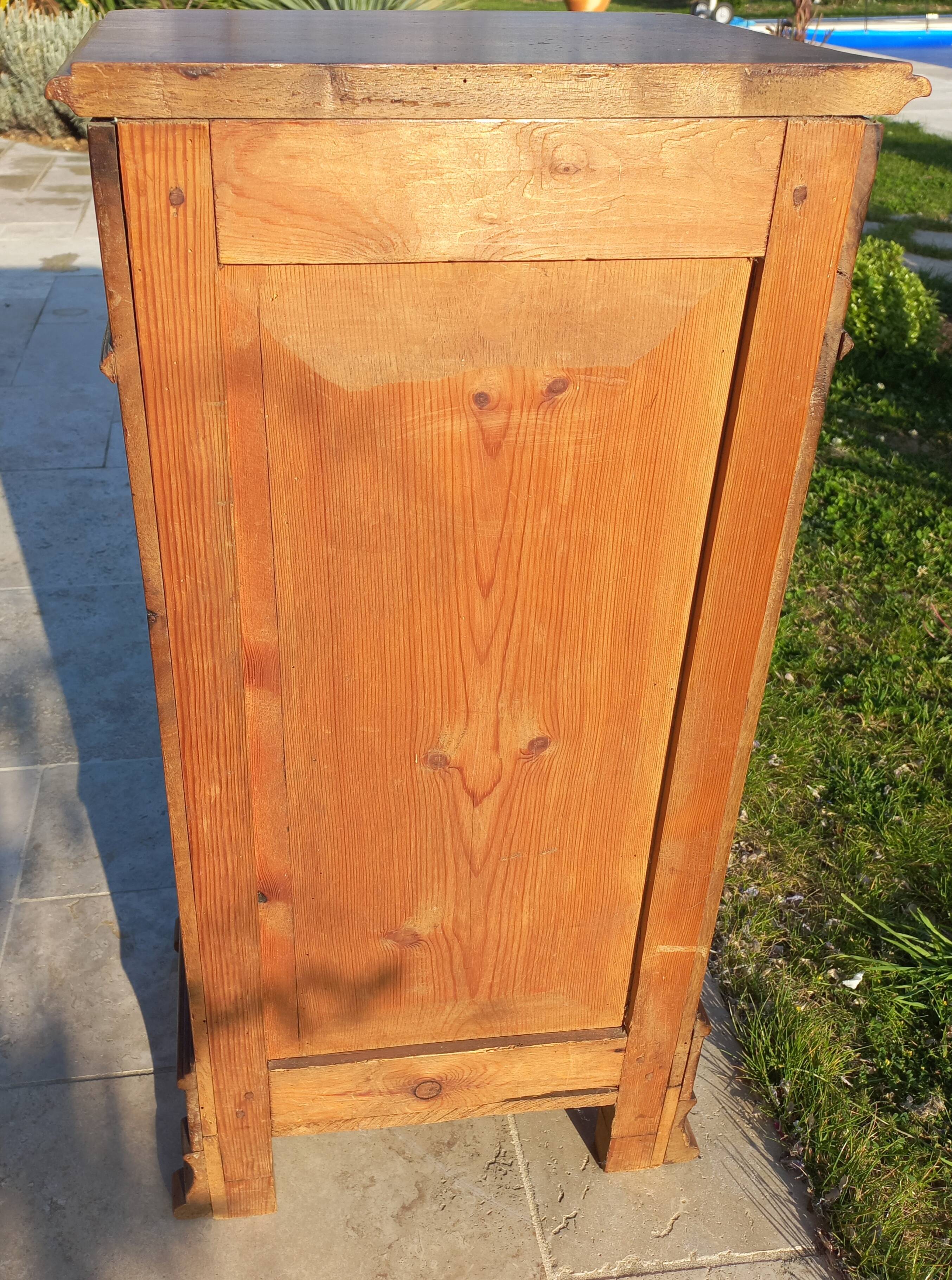 Occasional furniture, walnut bedside table, late 19th century.