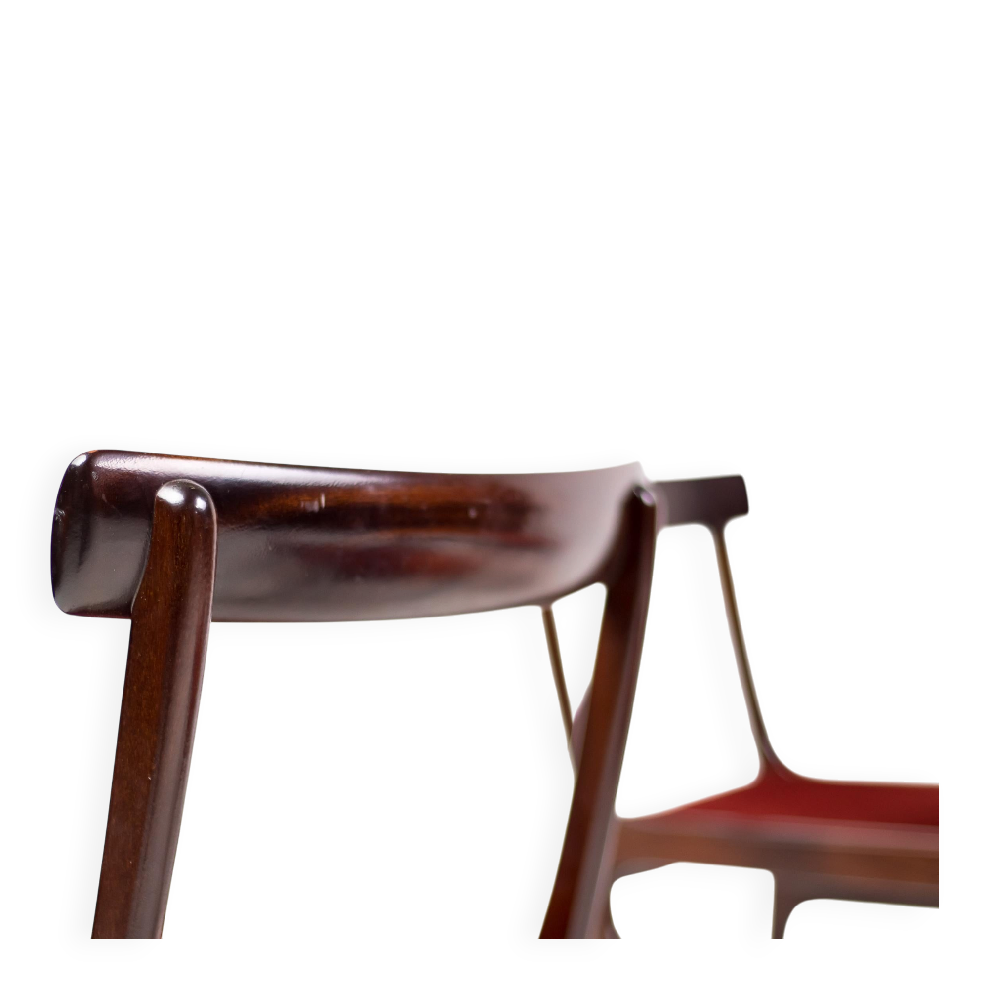 Set of four Ole Wanscher 'Rungstedlund' chairs in mid-century Modernity style.