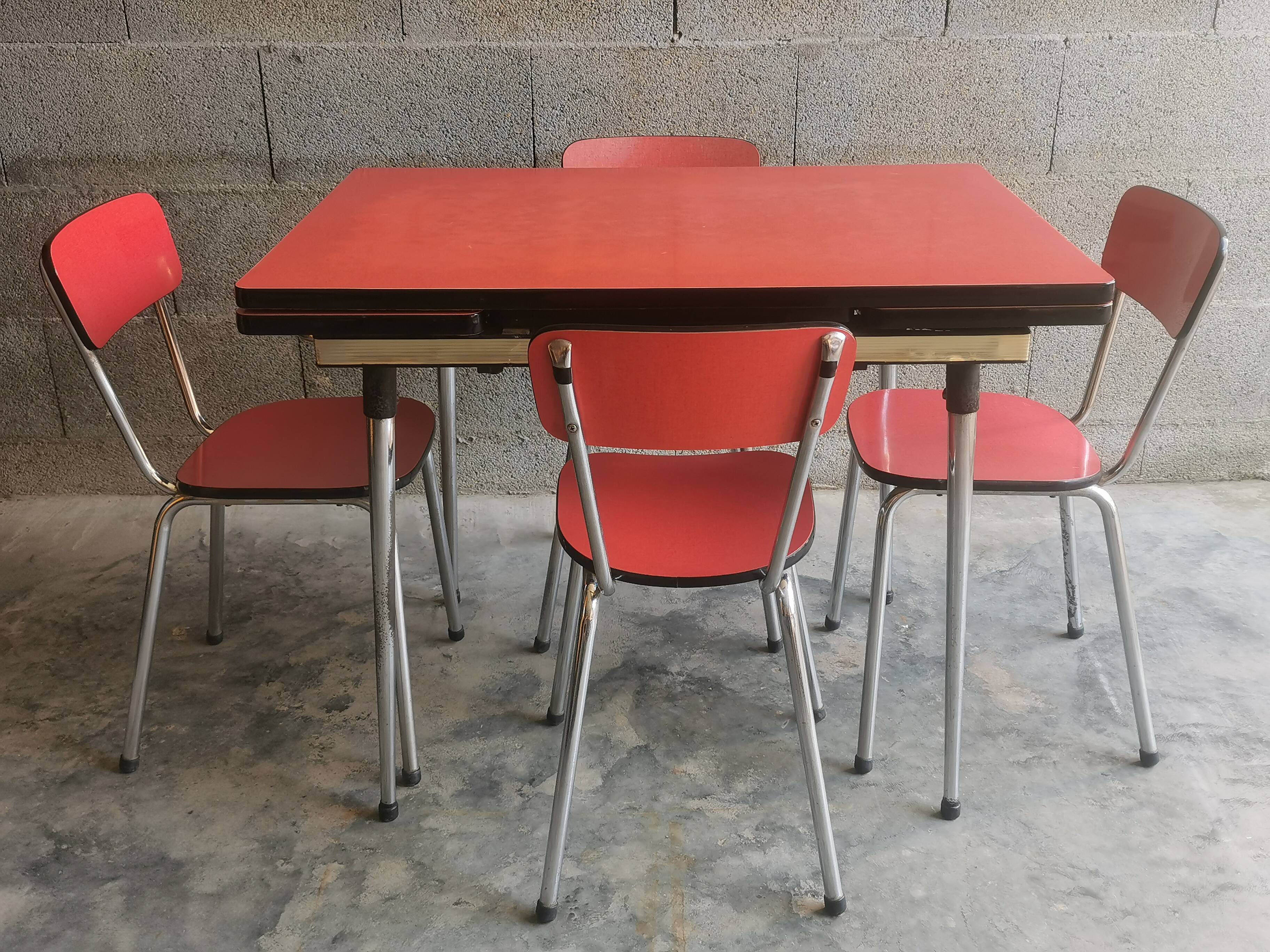 Vintage formica table and 4 chairs