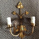 Wall lamp in gold metal