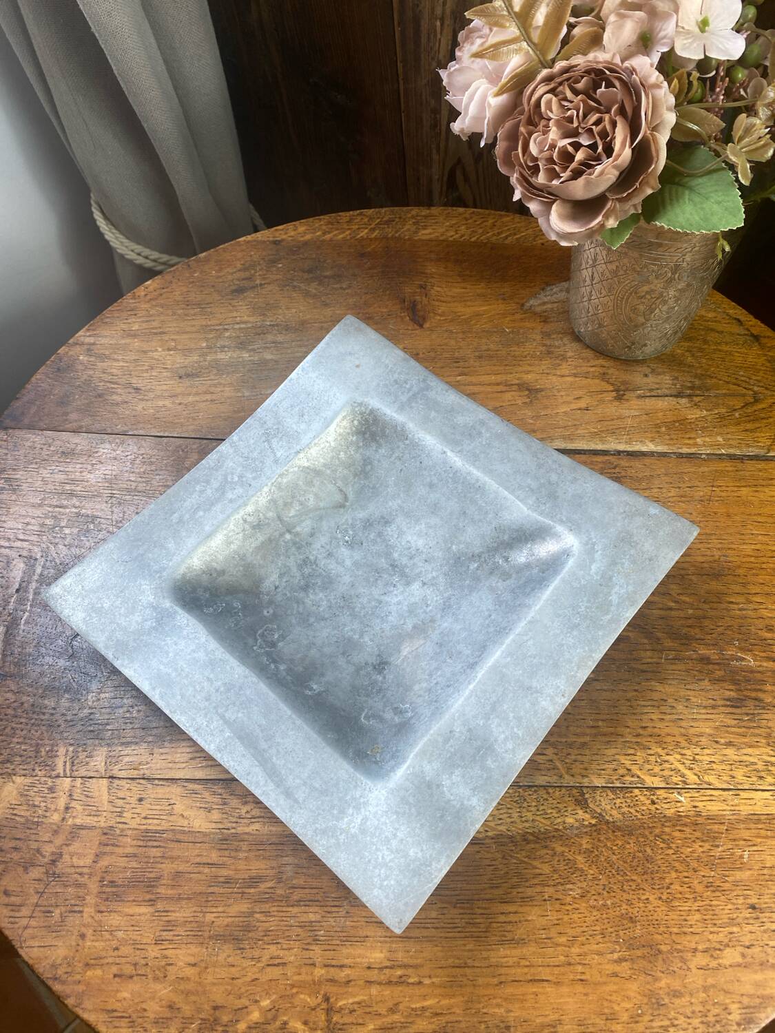 Tray, aluminium ashtray
