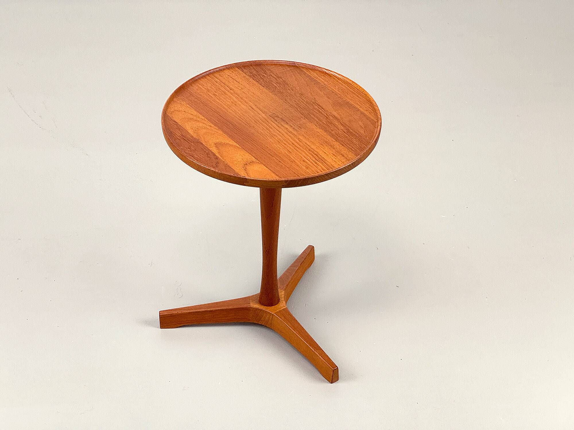 Table d'Appoint en Teck par Hans C. Andersen pour Artex, années 1950