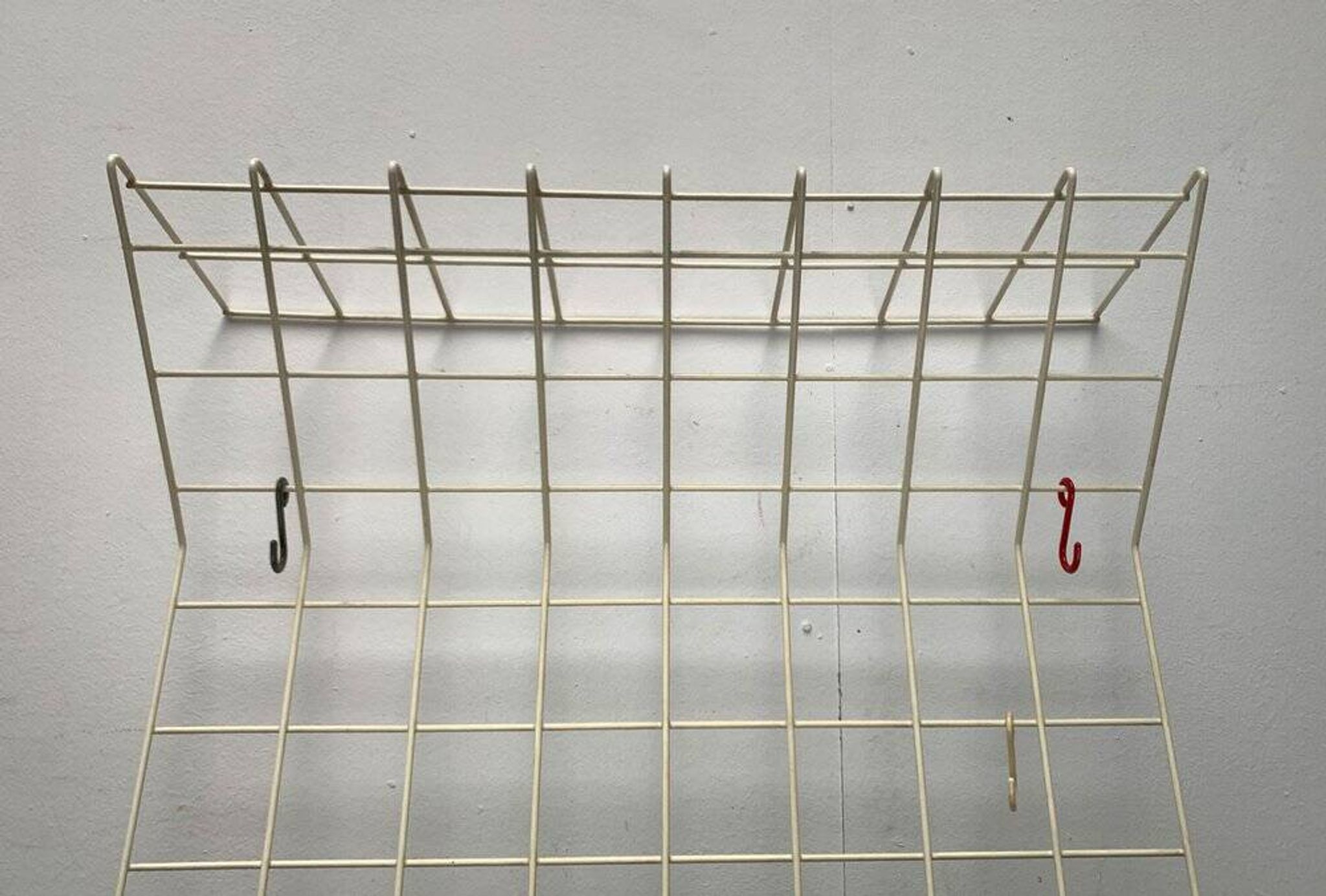 German minimalist Mid-Century coat rack in rope, 1960s