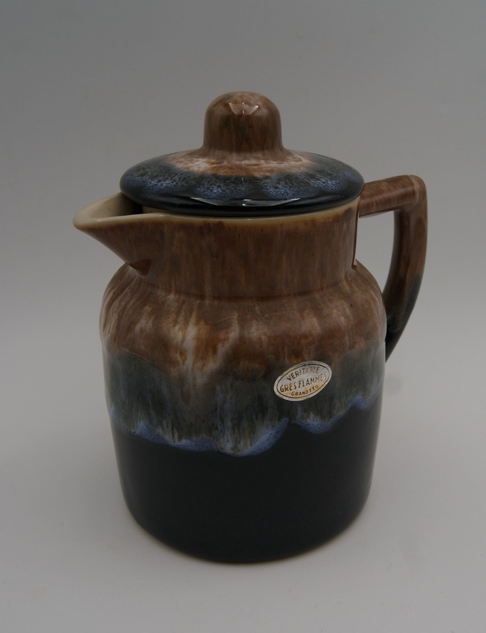 Flamed sandstone teapot France