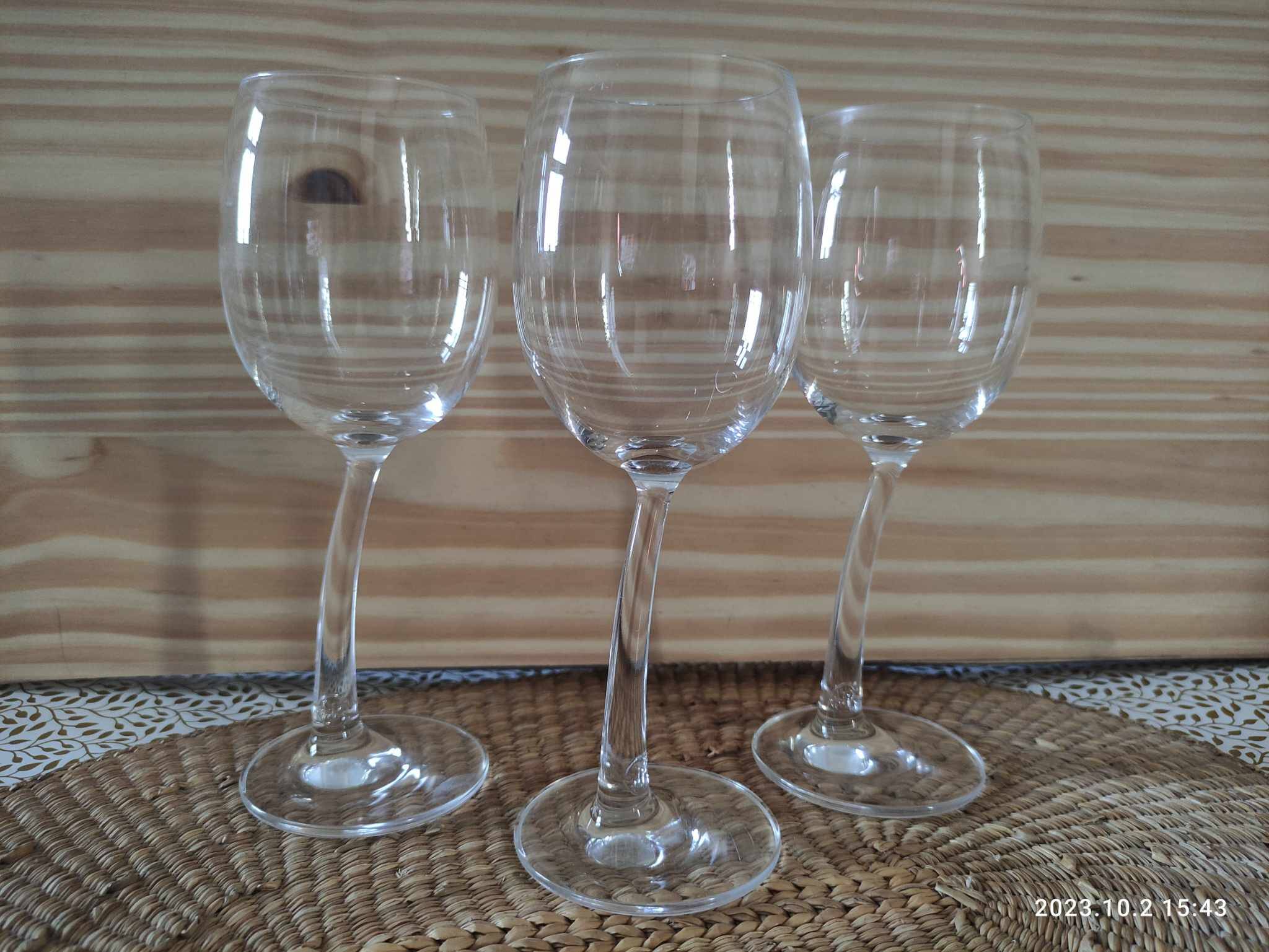 Set of 3 original JP Chenet wine glasses