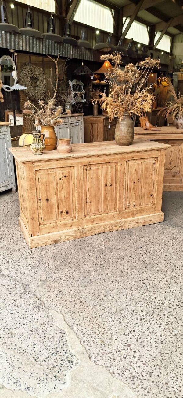 Comptoir ancien en sapin