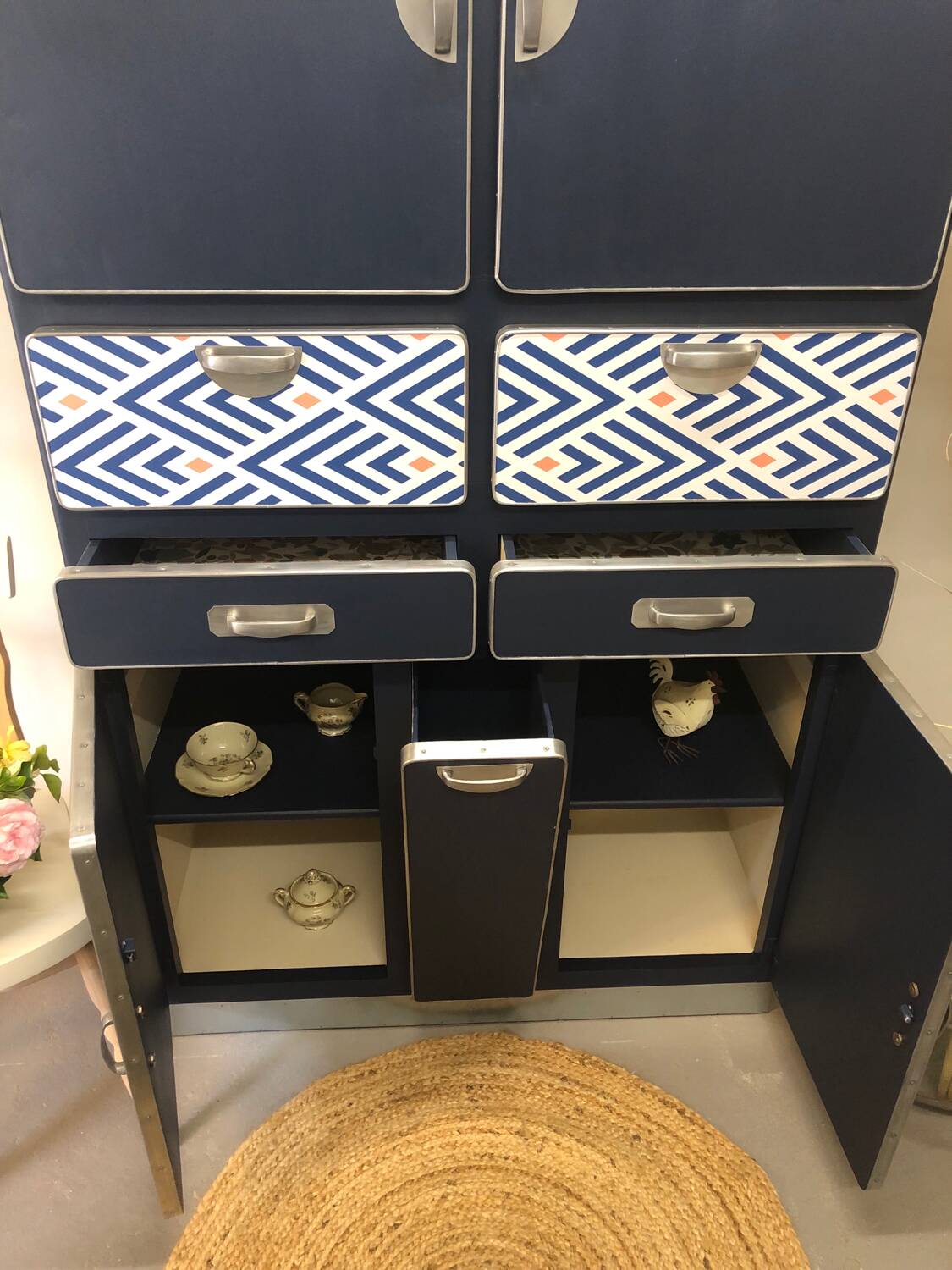 Mado monobloc sideboard