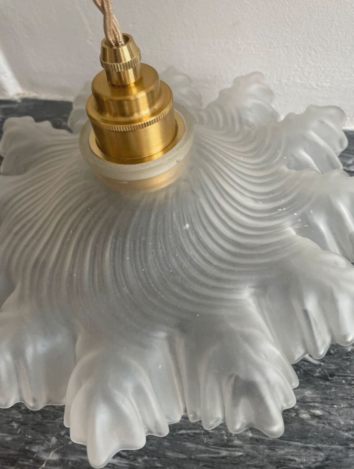 Vintage glass frilled/ruffled pendant