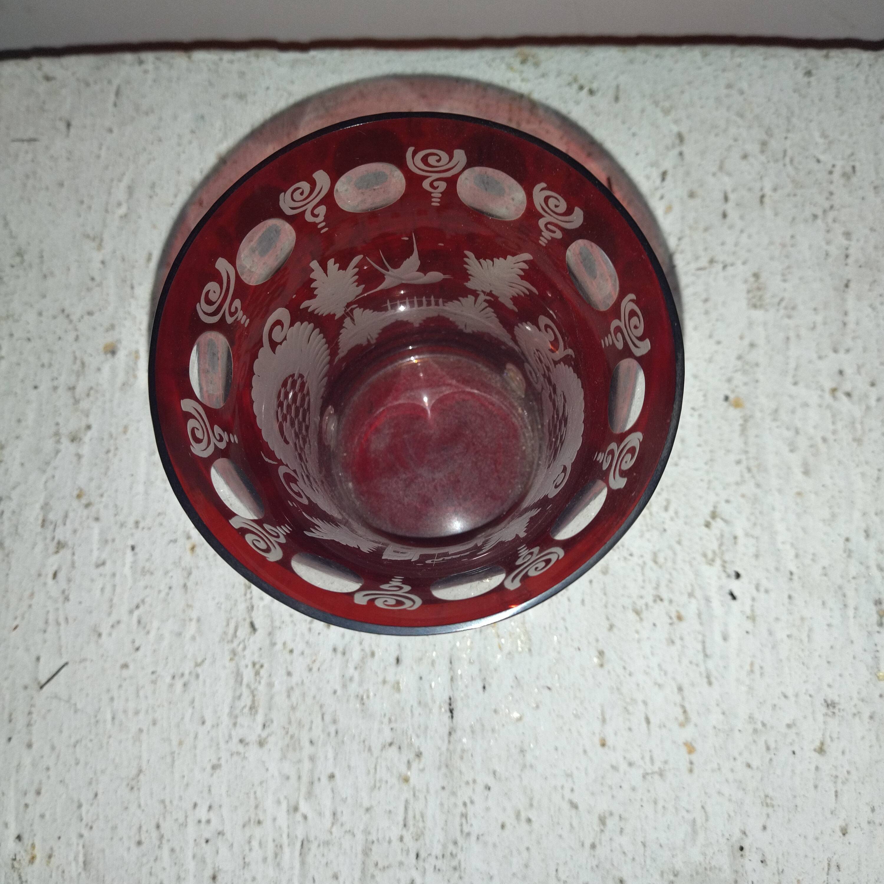 Vase en verre de bohême