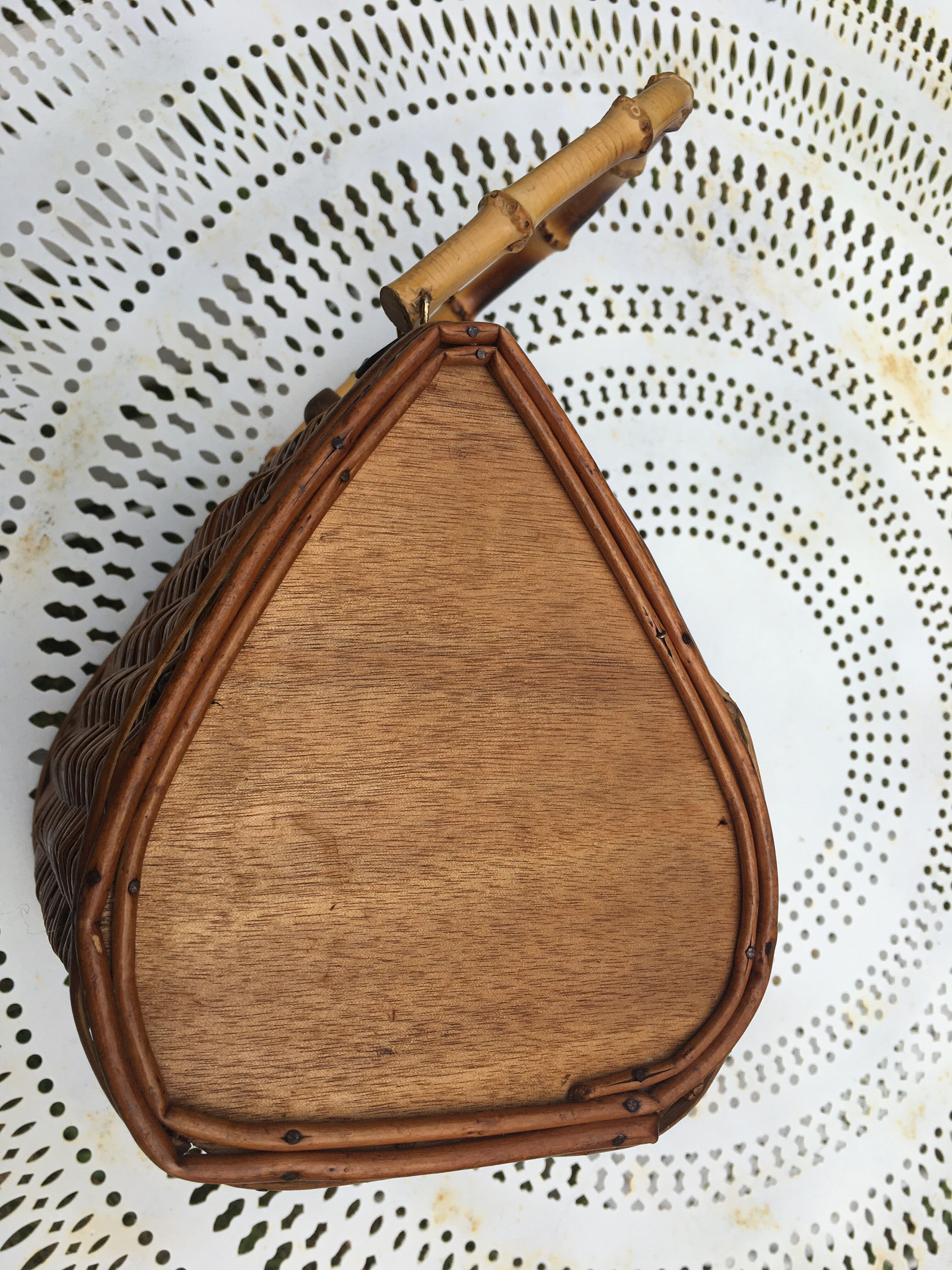 60'S braided wicker basket / hand bag