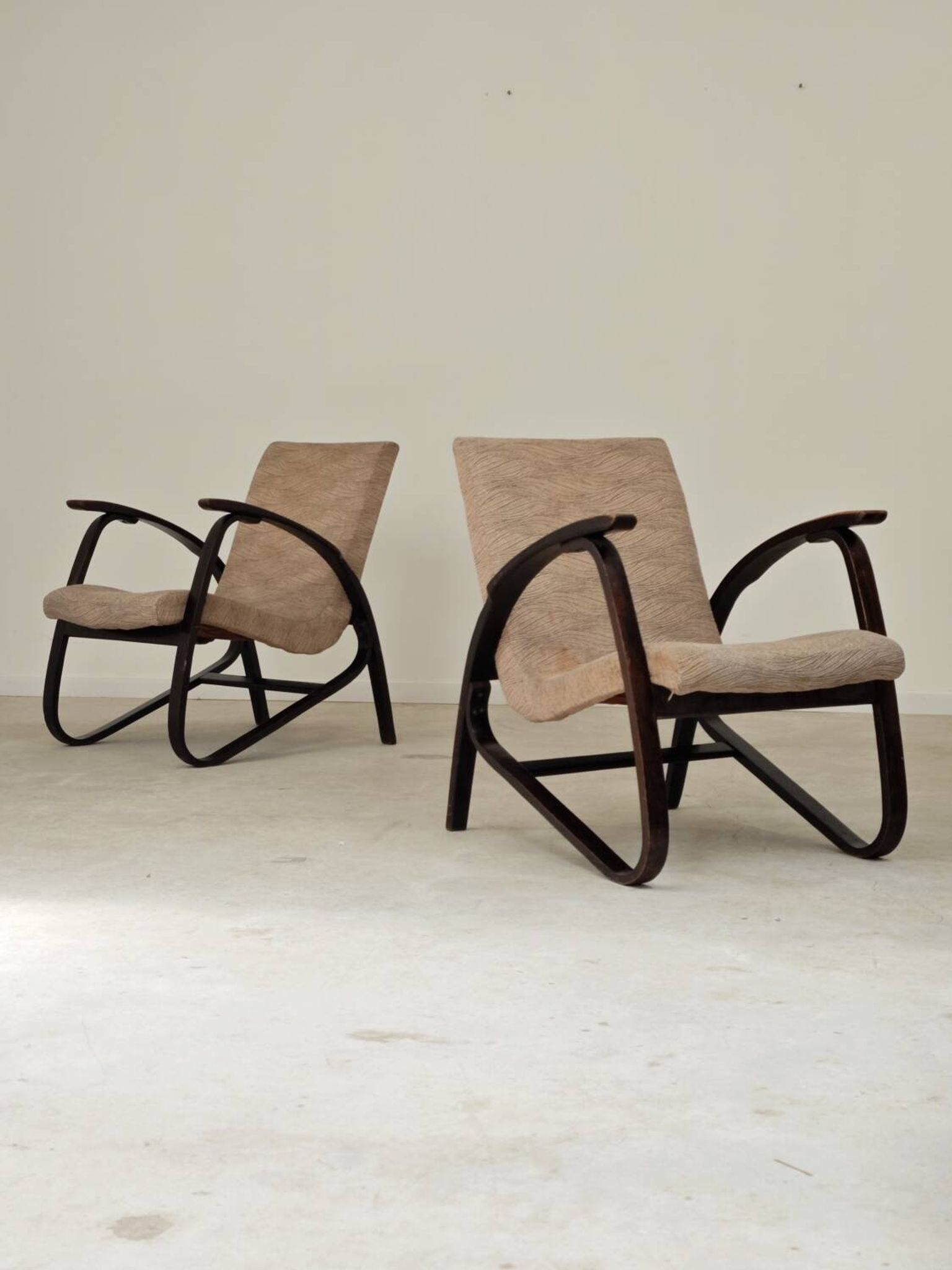 Paire de fauteuils art déco par Jan Vanek 1930