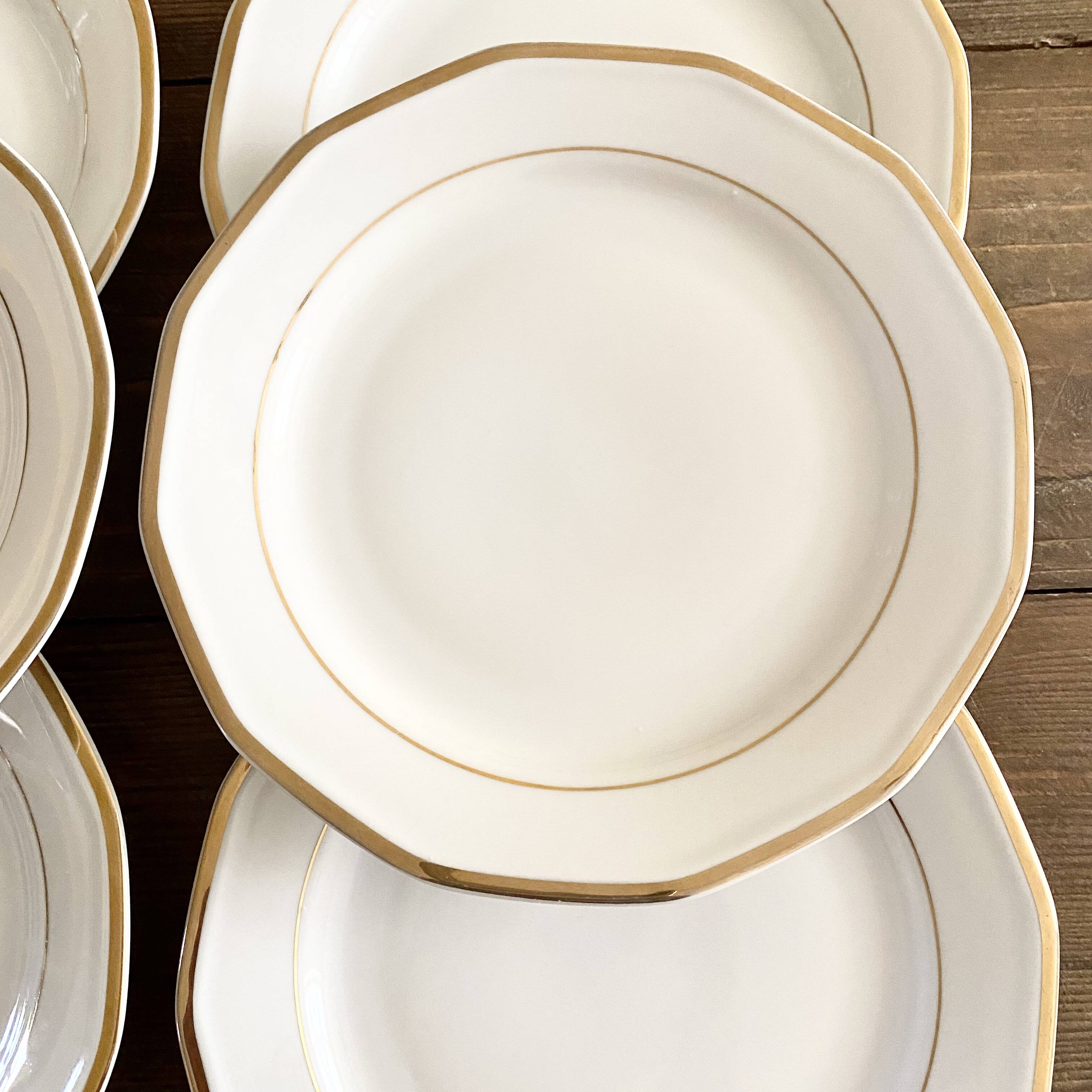 White and gold dessert plate