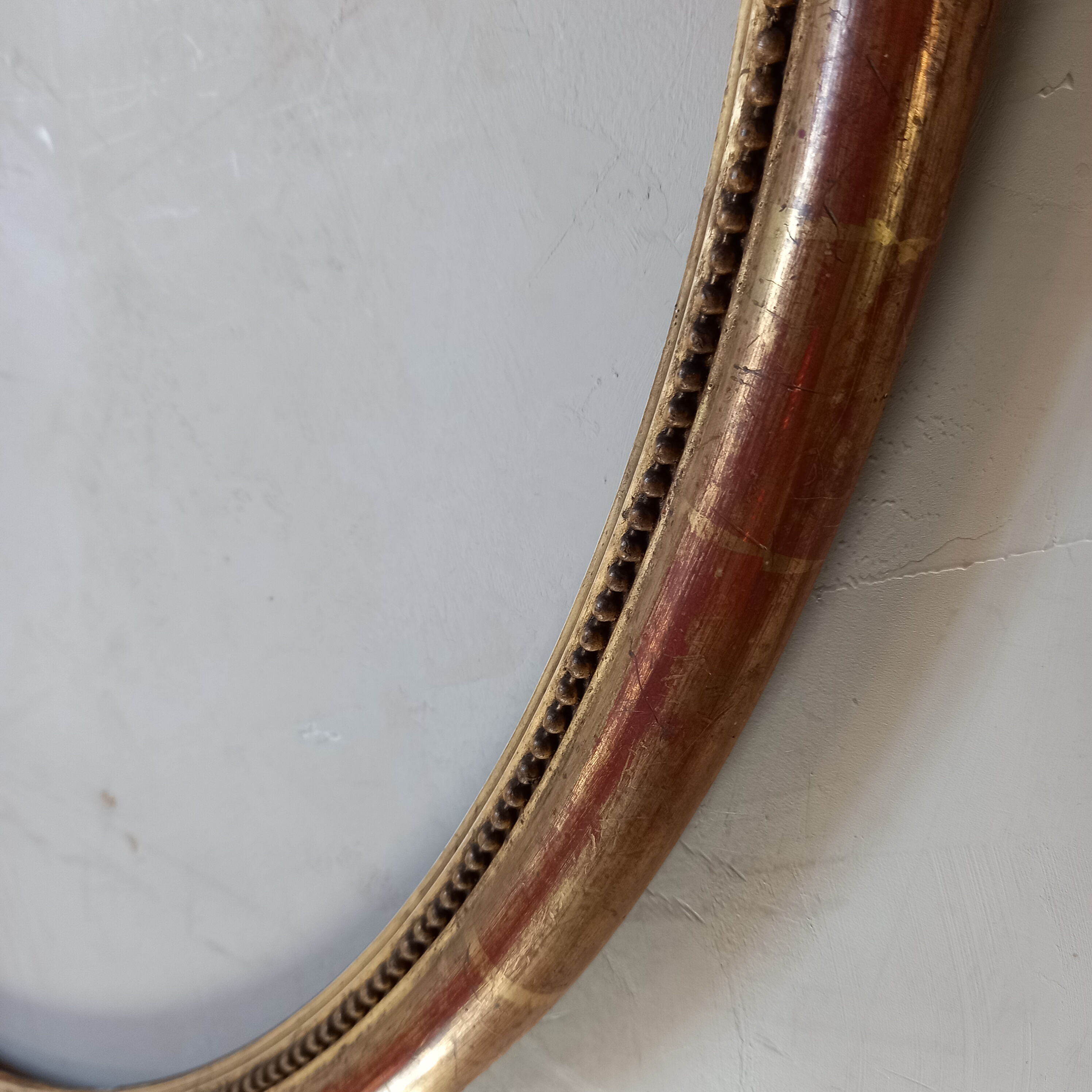 Pair of oval gilded frames Louis XVI style
