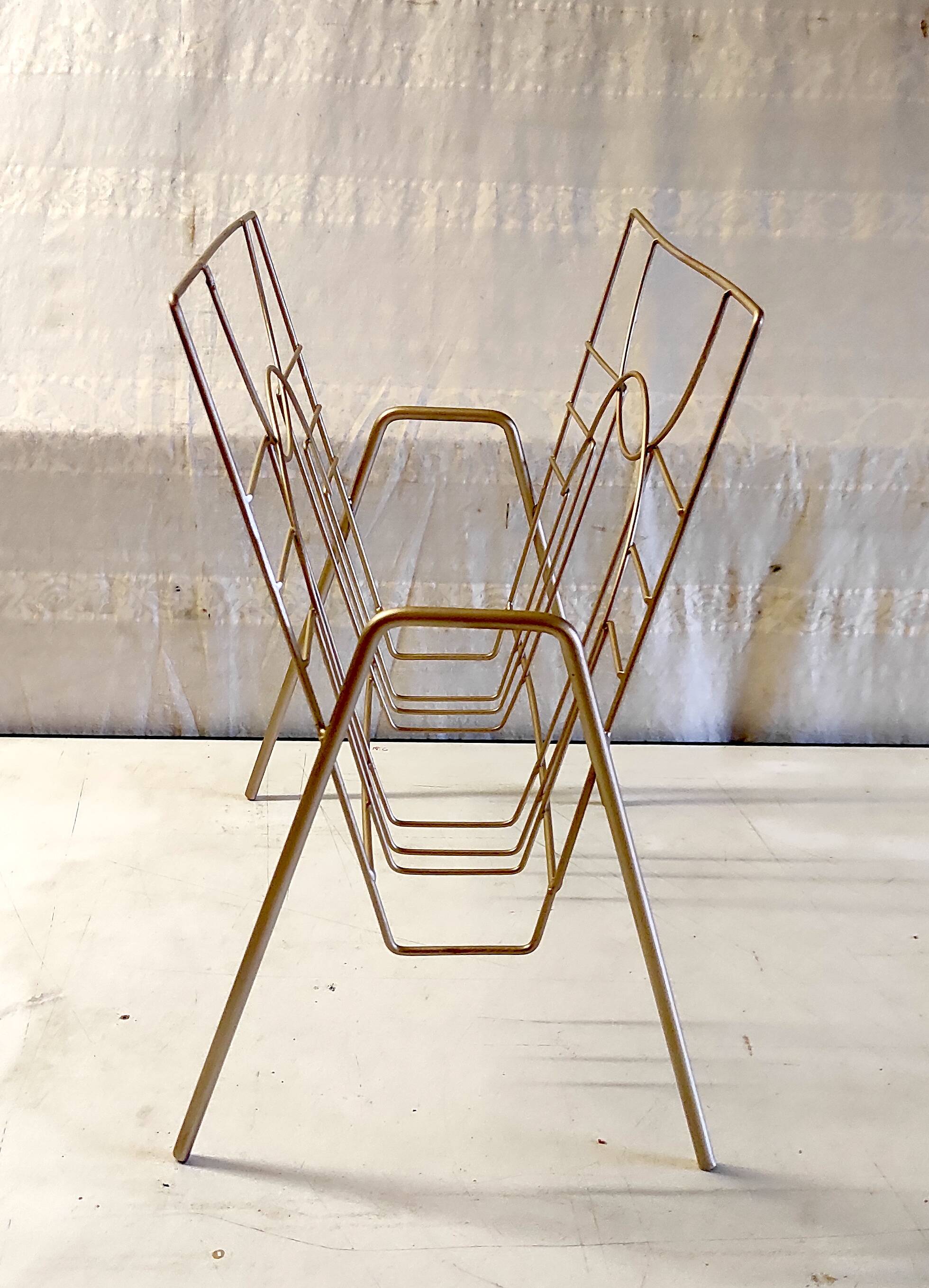 Art Deco style magazine rack in gilt metal - mid-20th century