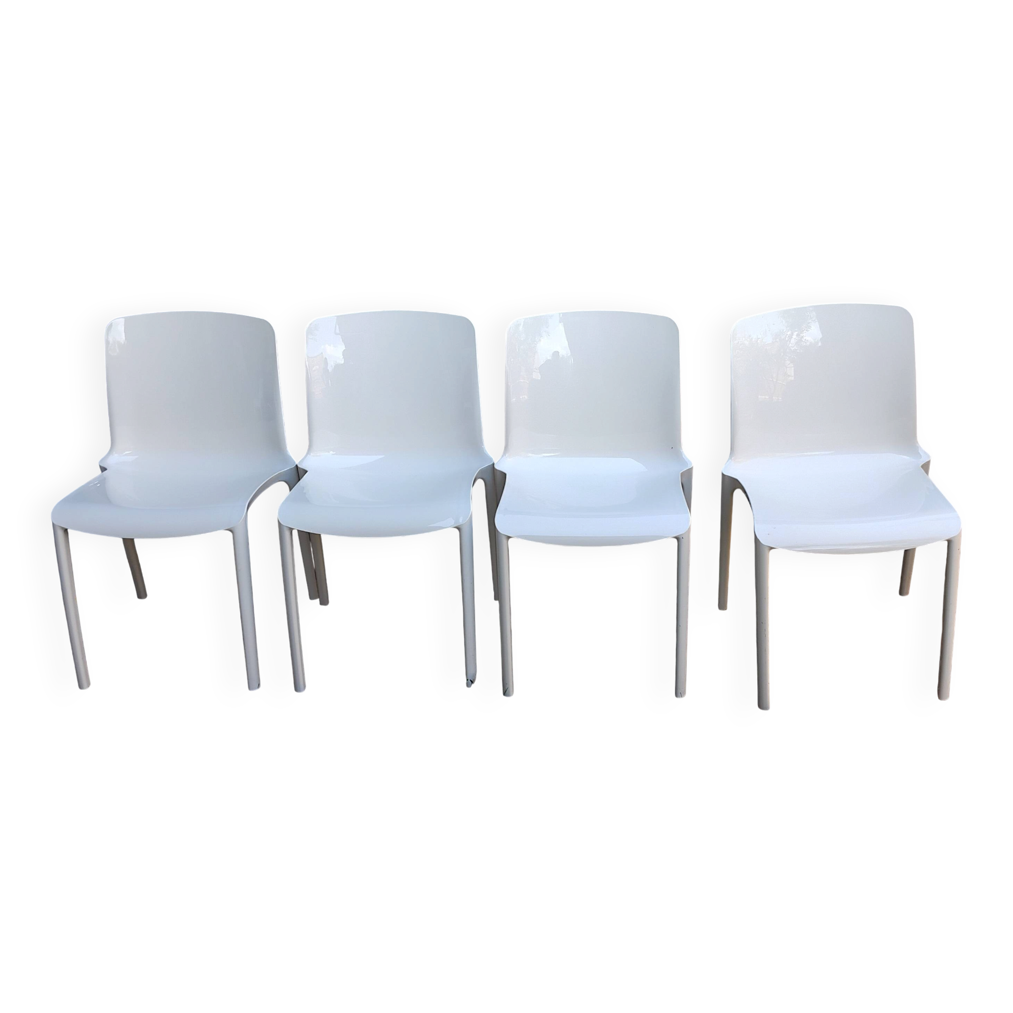Stackable chairs model Tiffany