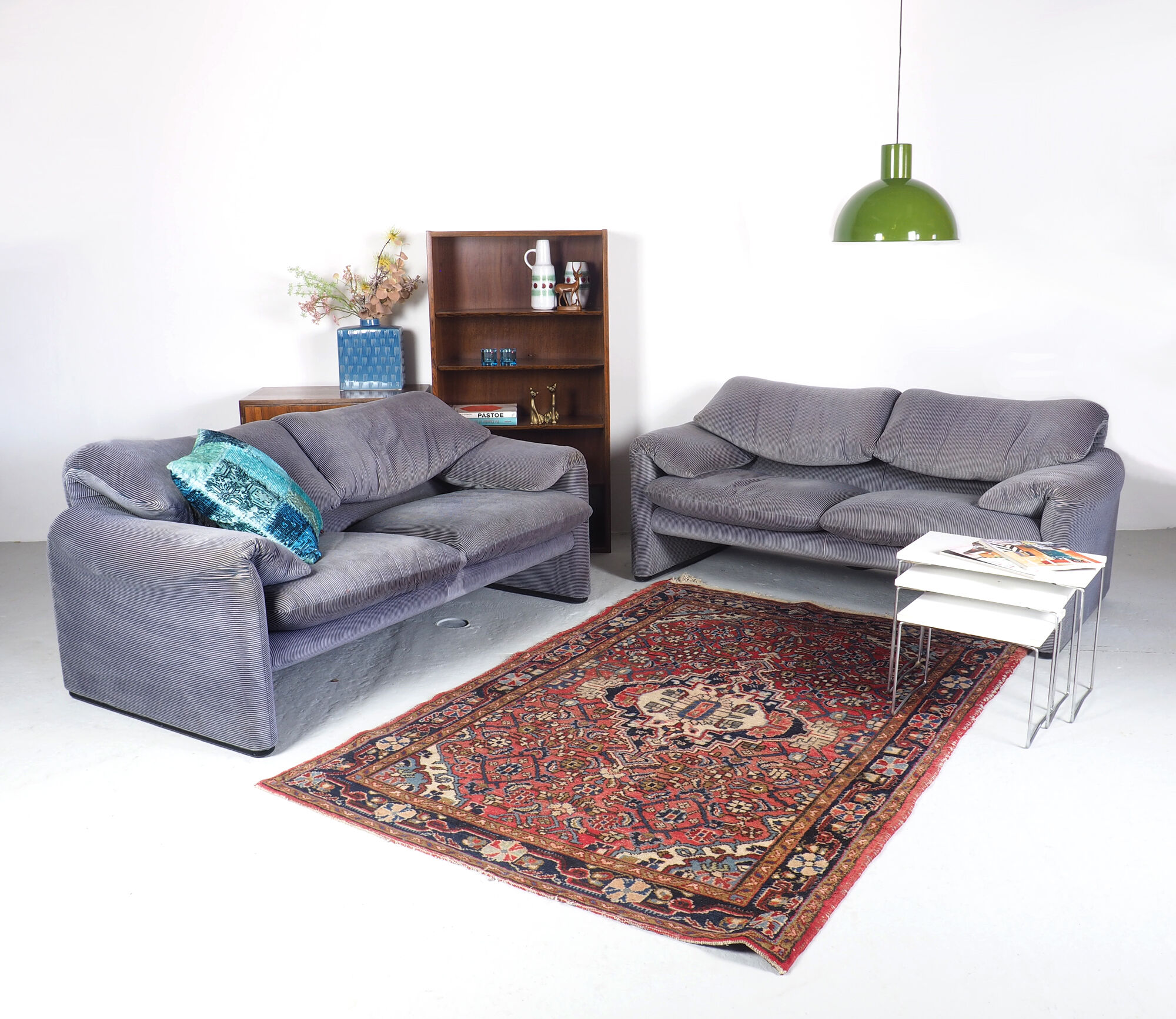 Maralunga 2 seater sofa by Vico Magistretti for Cassina