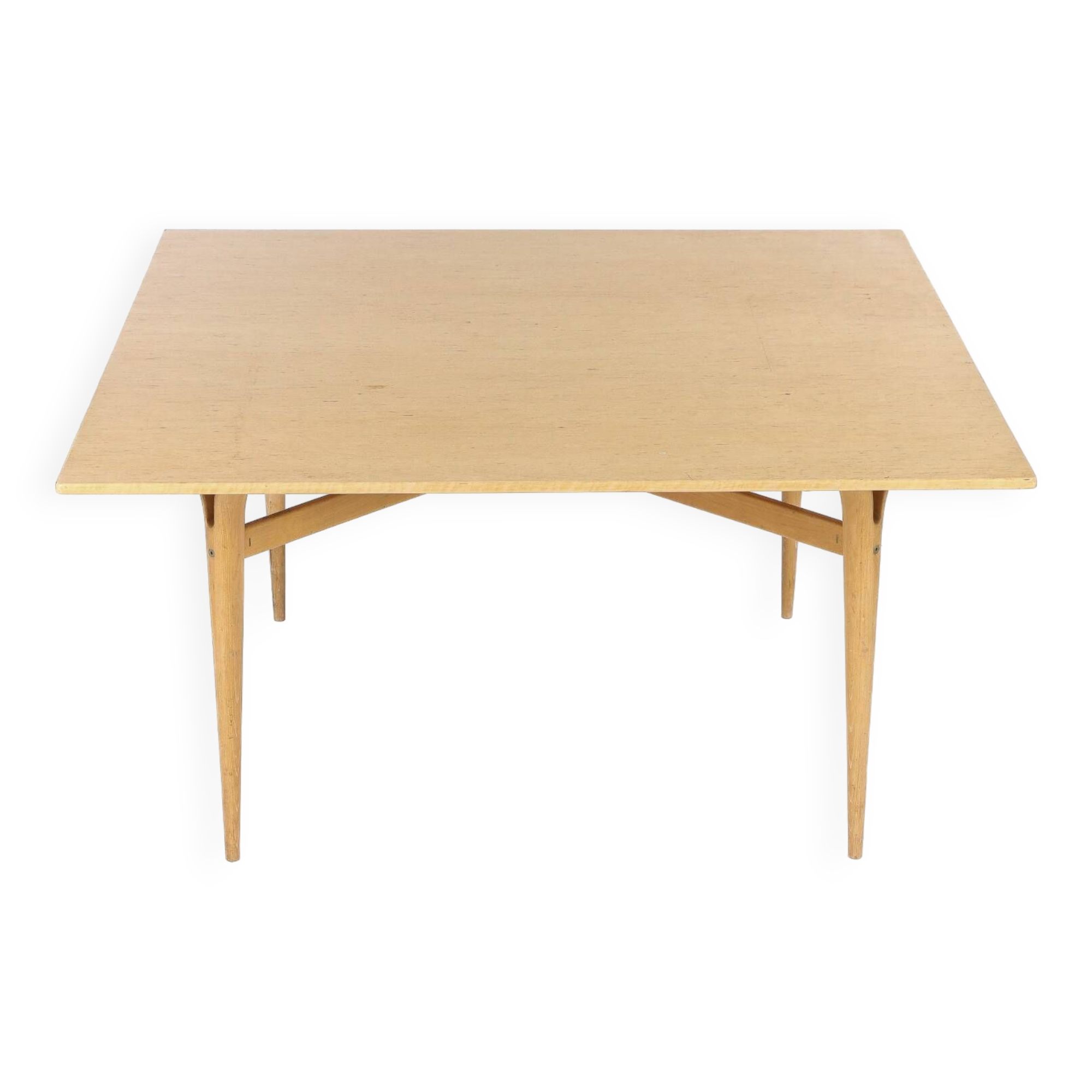 Bruno Mathsson coffee table in birch published by Karl Mathsson (Sweden, 1969)