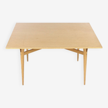 Bruno Mathsson coffee table in birch produced by Karl Mathsson (Sweden, 1969)