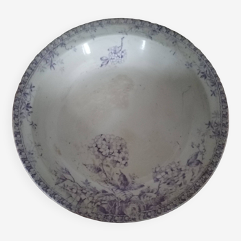 Hollow dish with hydrangea motifs earthenware 19th