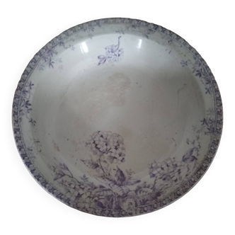 Hollow dish with hydrangea motifs earthenware 19th