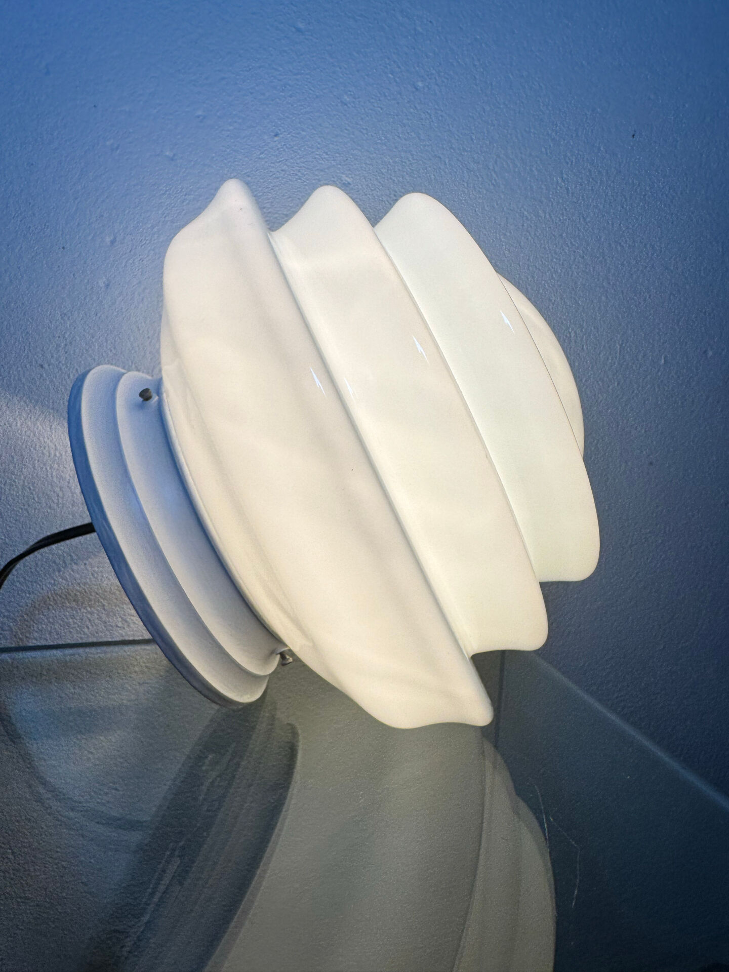 Lampe opaline skyscraper Art Déco