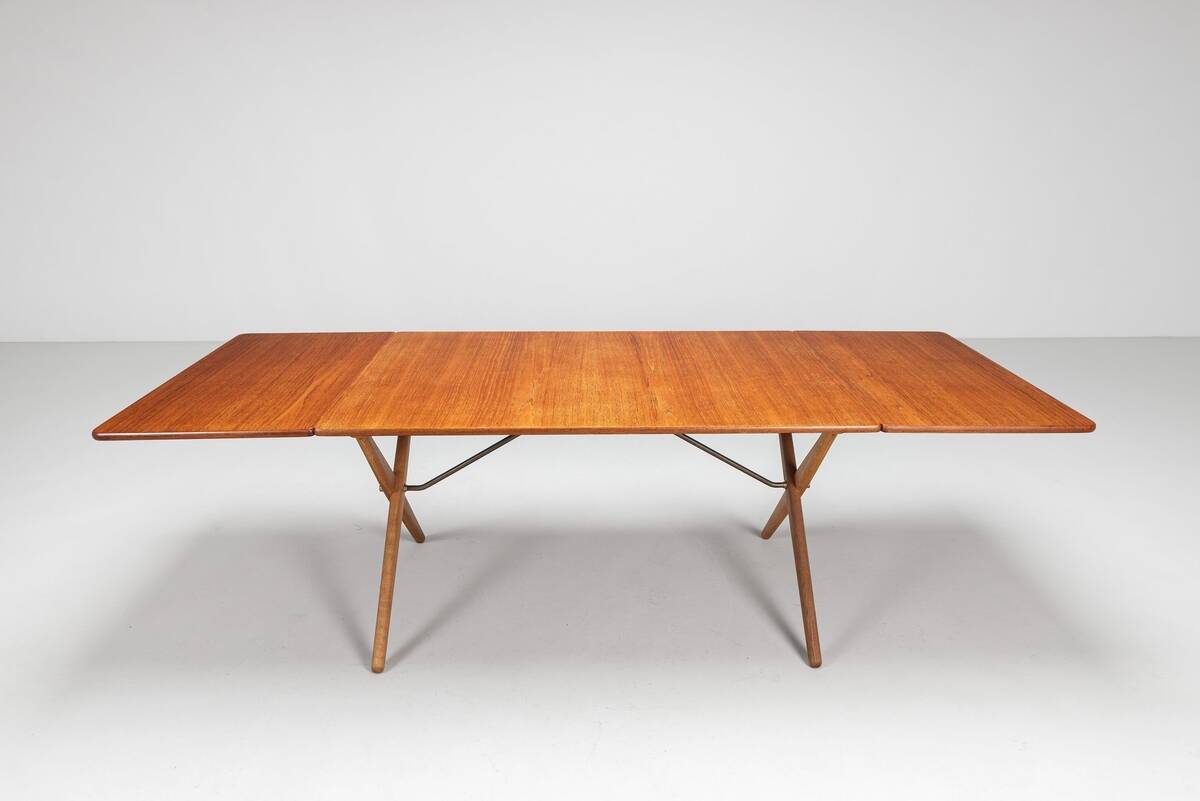 Hans Wegner model AT-309 dining table in teak Andreas Tuck Denmark 1952