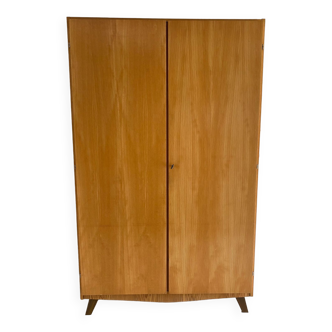 Armoire vintage pieds compas