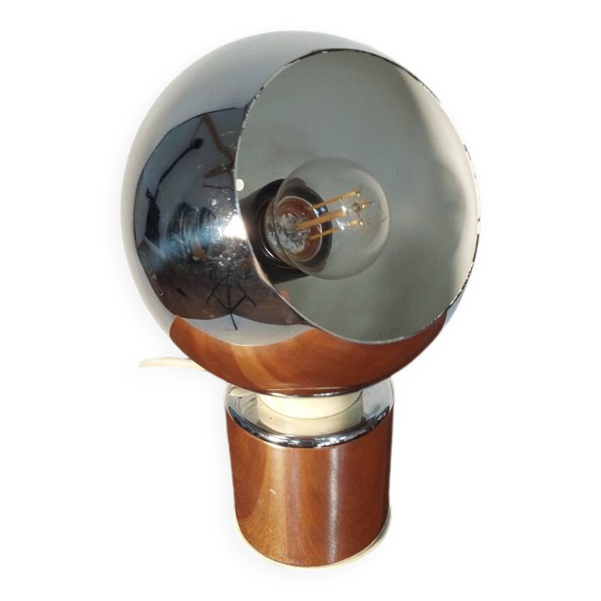 Eye ball, Reggiani table lamp 1970