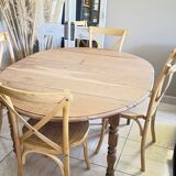 Table ovale ancienne en chêne