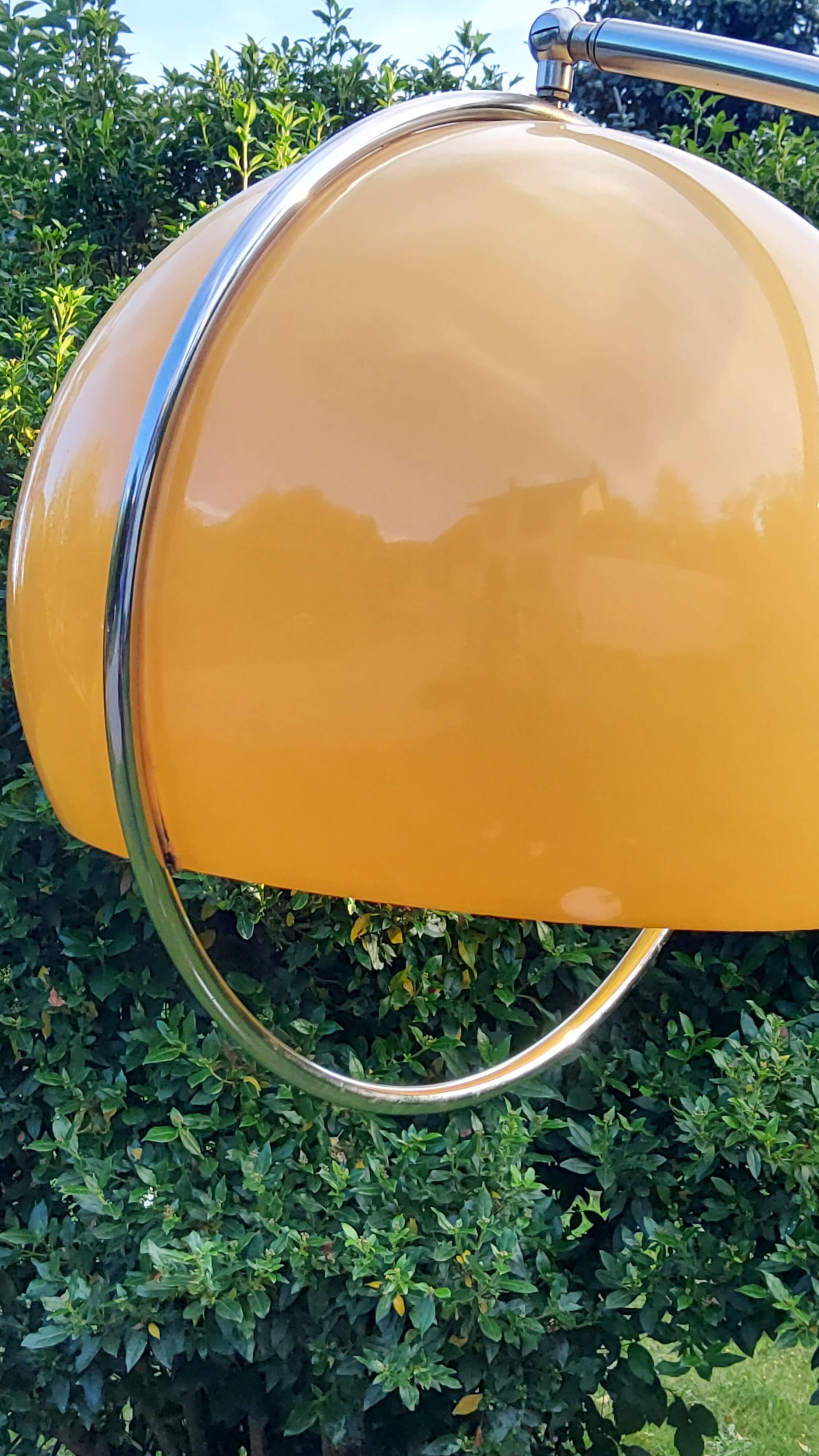 Arco telescopic design floor lamp from the 70s, marble base, chrome rod, plastic lampshade