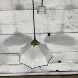 Opaline suspension