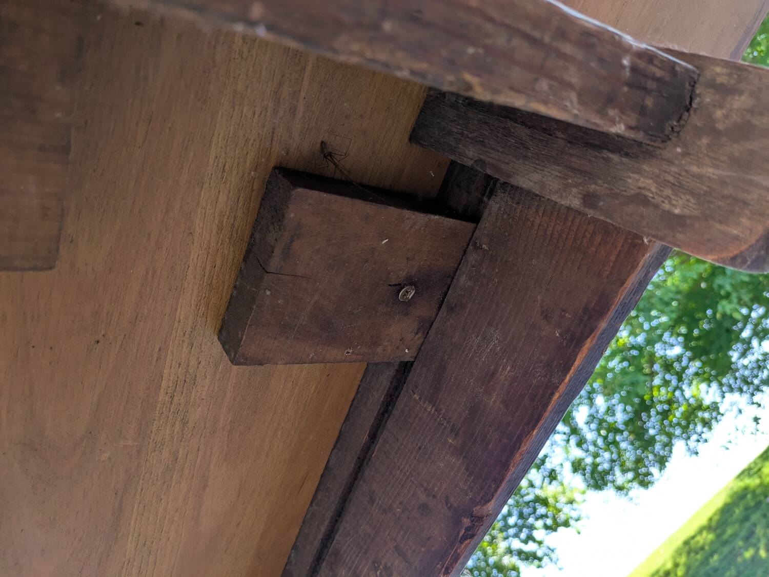 Table with turned legs