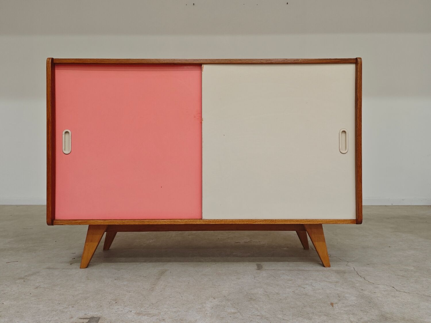Wooden buffet U 452 pink by Jiri Jiroutek for Intérier Praha 1960