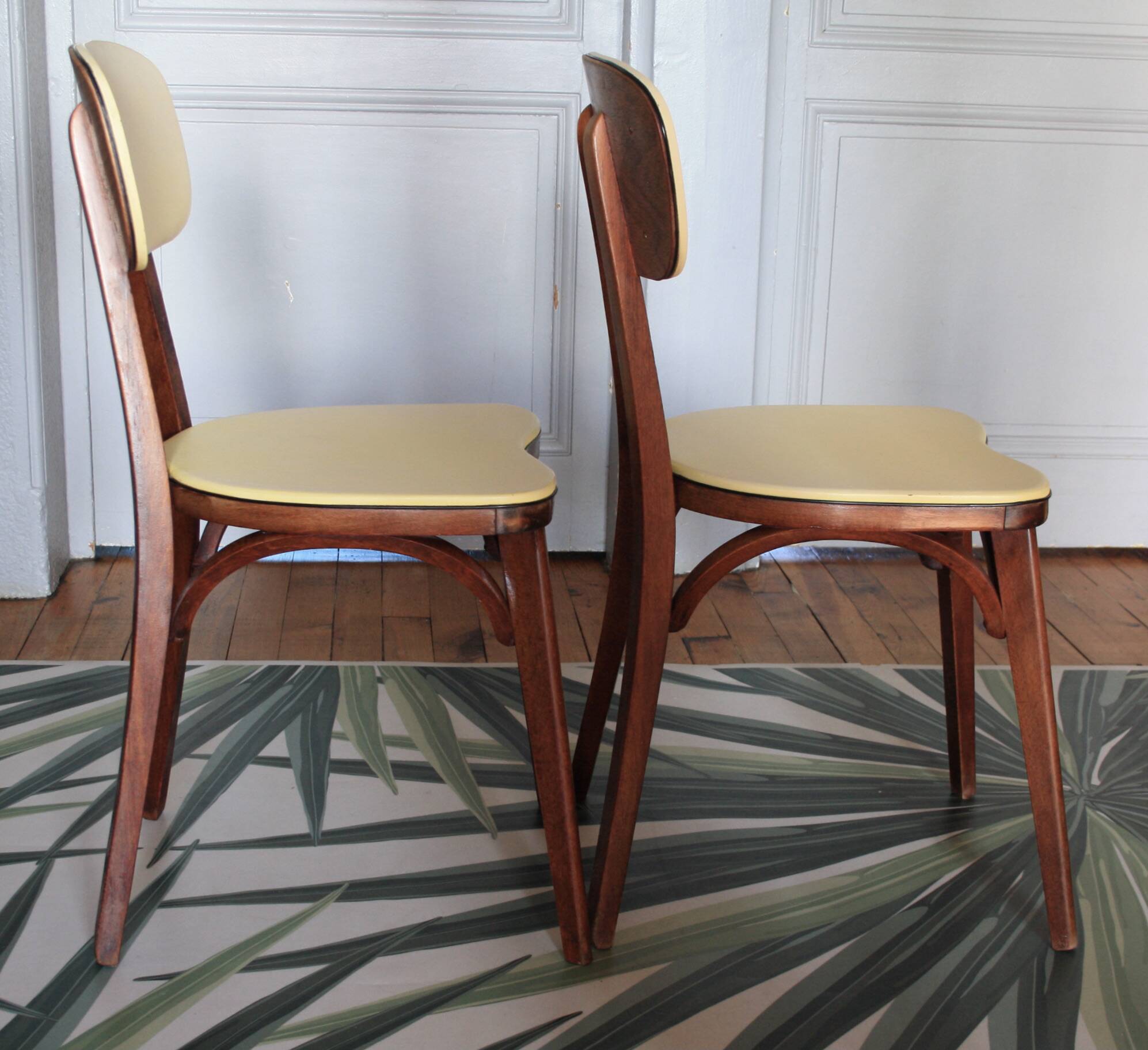 Baumann yellow heart chairs