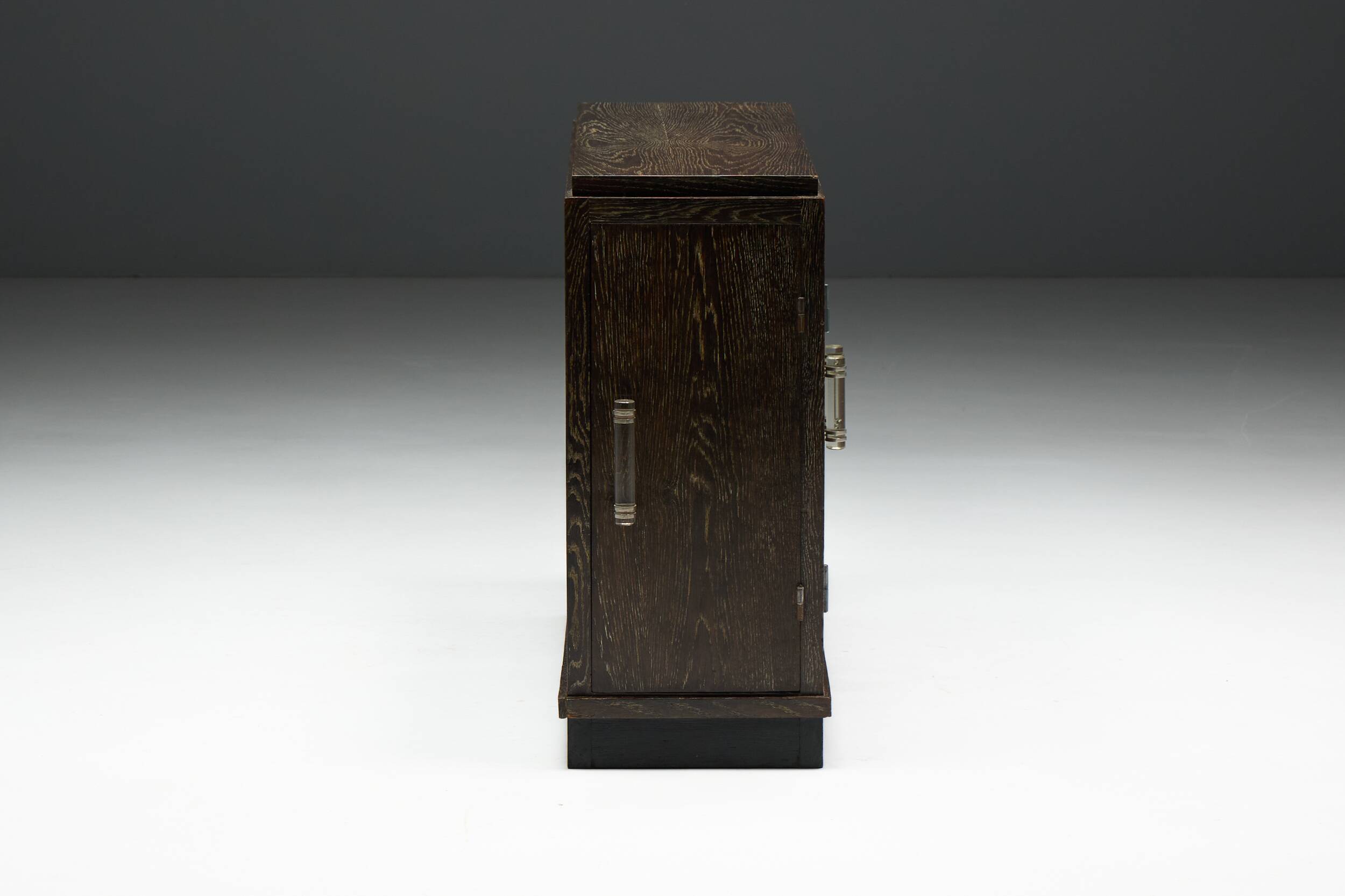 Modernist Art Deco oak cabinet, France, 1940s