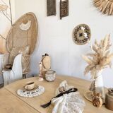 Folding coffee table