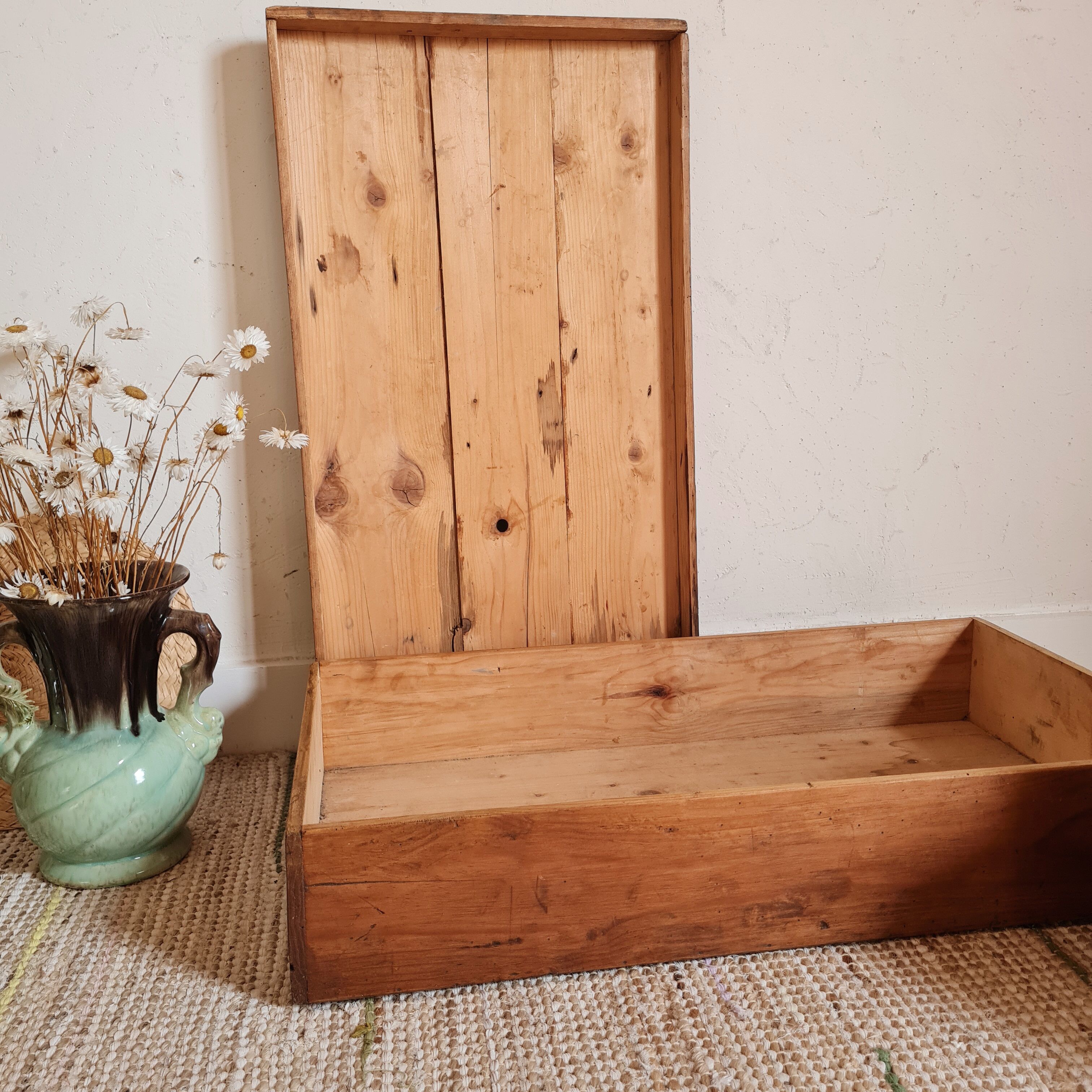 Coffre en bois vintage
