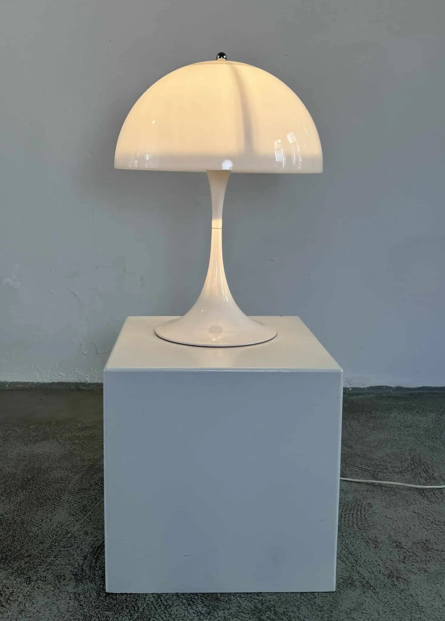 Panthella 'Mushroom' Table Lamp By Verner Panton For Louis Poulsen, Denmark, 1971