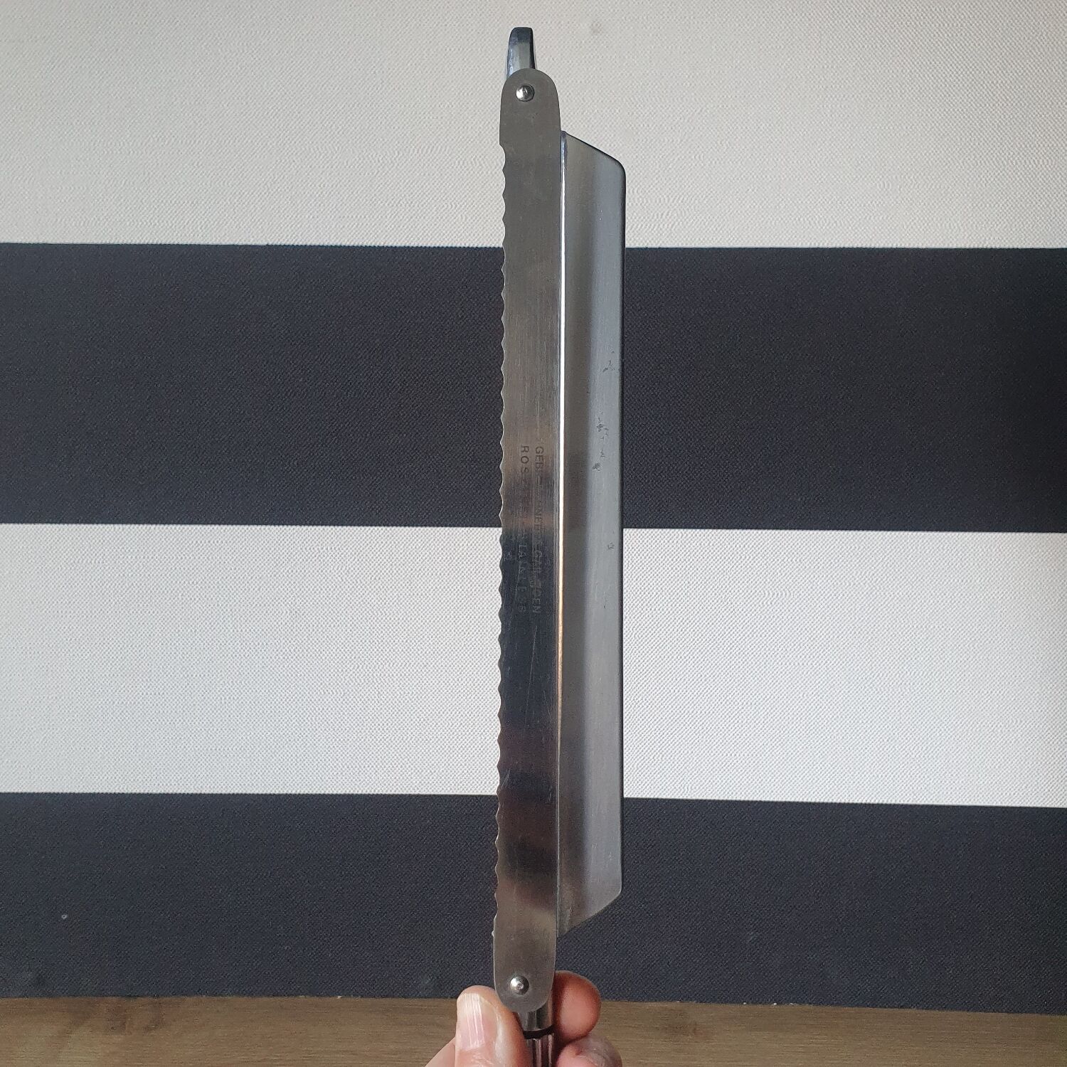 Old bread knife Schnittfix