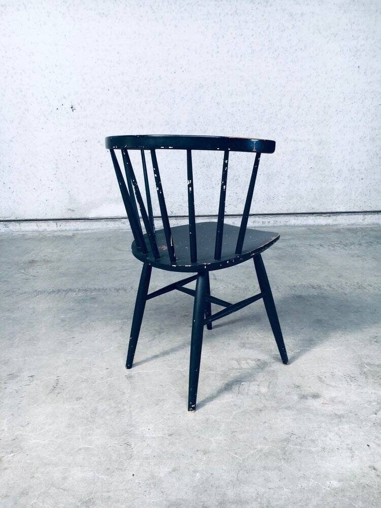 Mid-Century Scandinavian Design Curved Spindle Back Side Chair, Denmark, 1960s