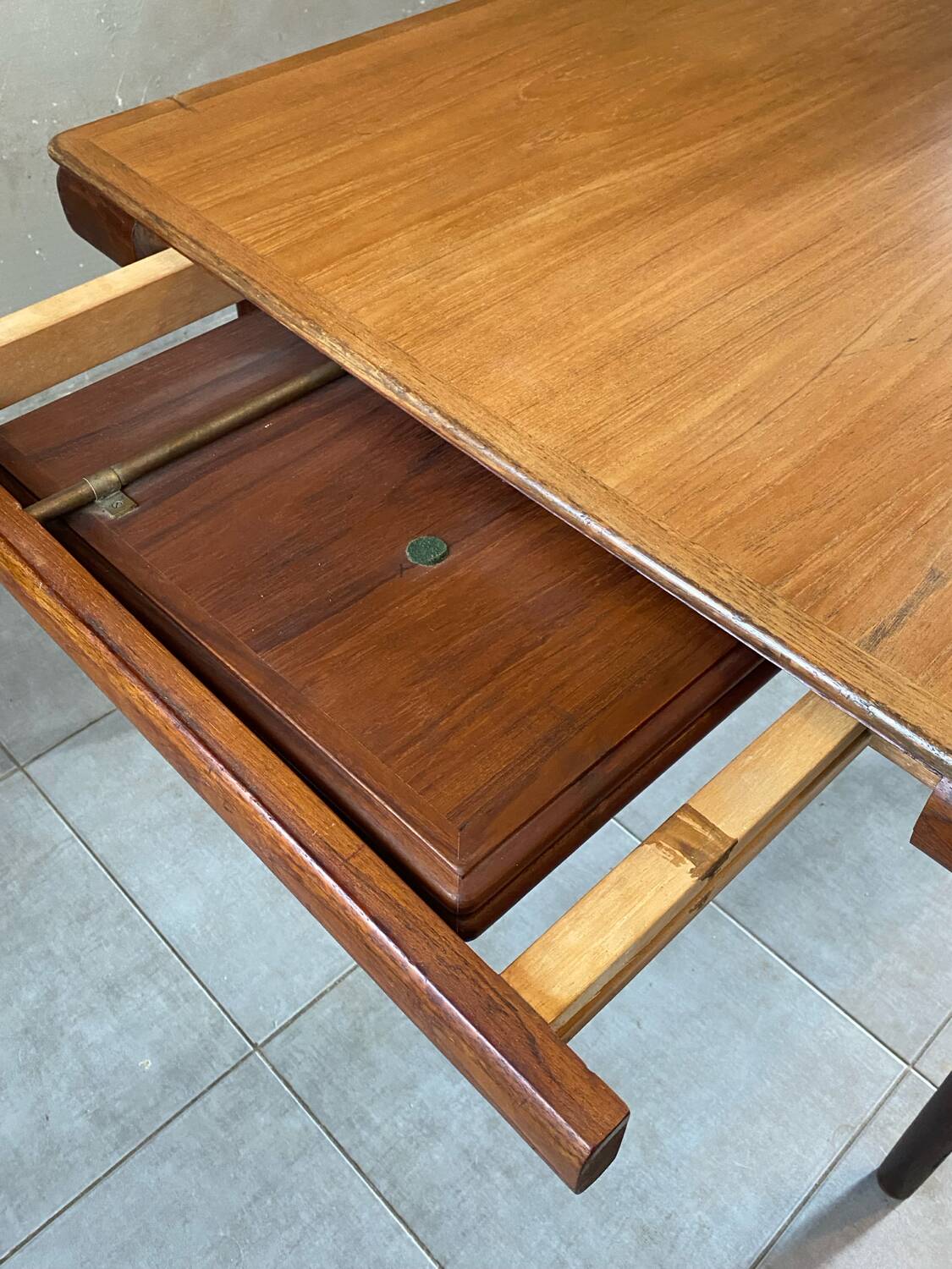 Vintage extendable teak table