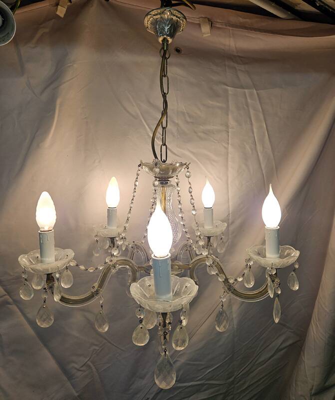 Vintage 5-arm tassel chandelier.