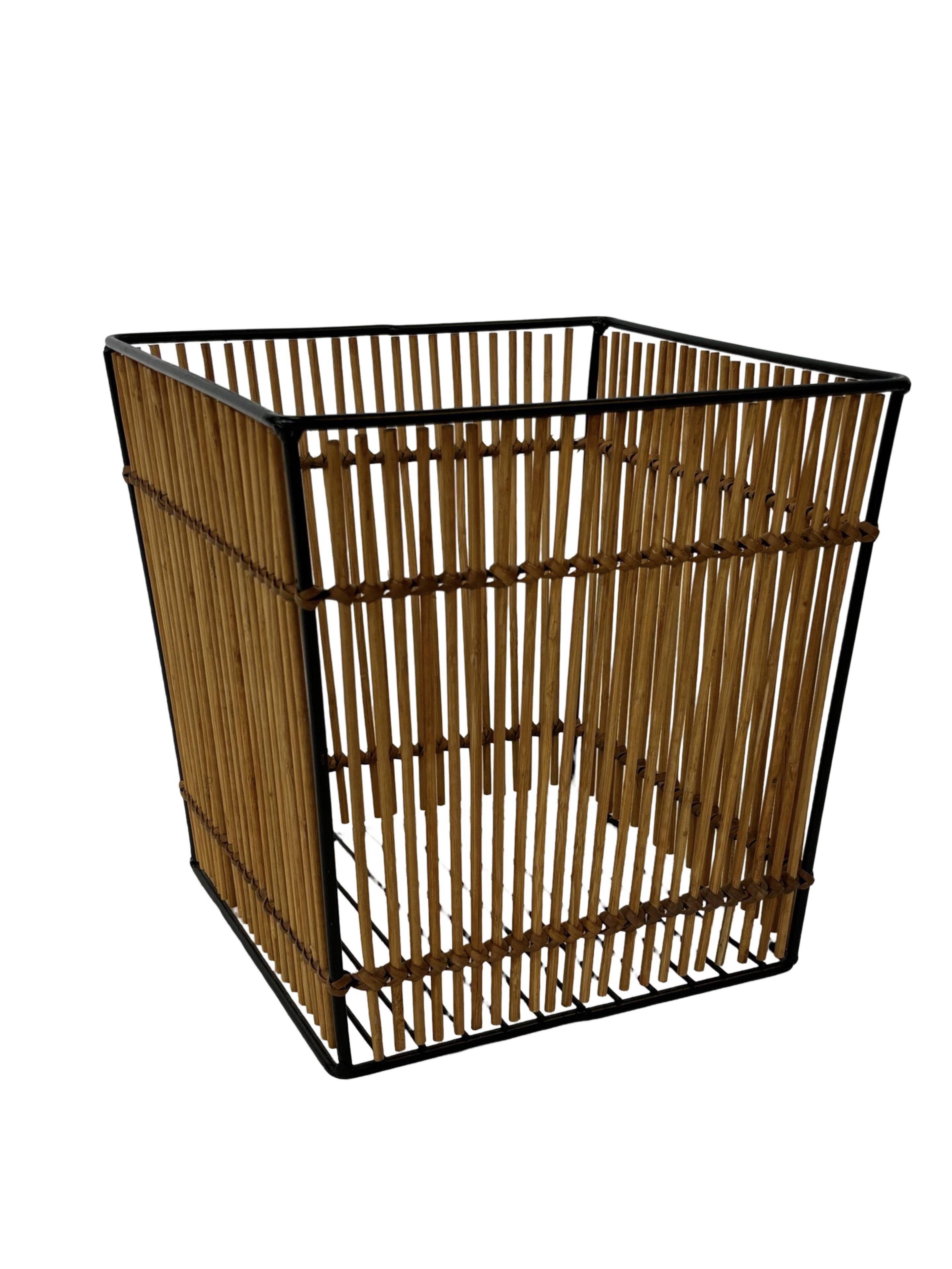 Vintage Rohe Noordwolde rattan basket by Dirk van Sliedrecht 60's Design