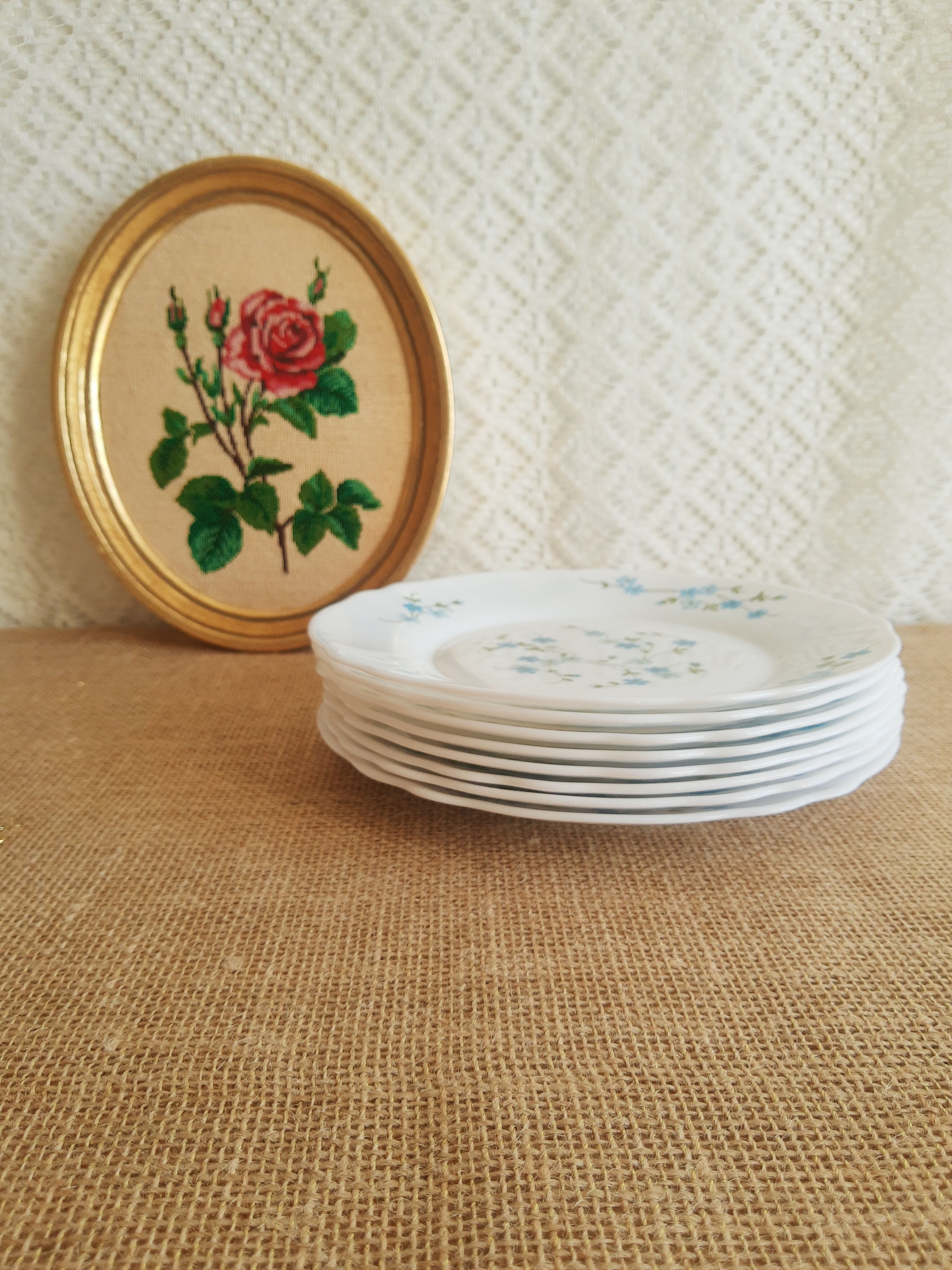 Set of 8 dessert plates Arcopal model Véronica vintage
